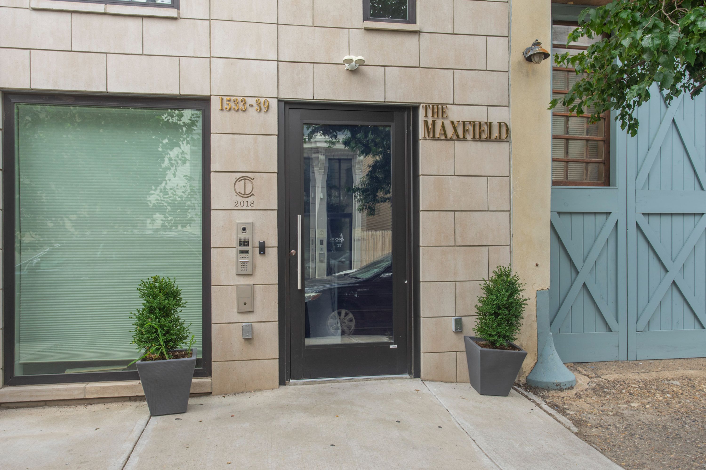 1533-39 PARRISH ST Unit 2F