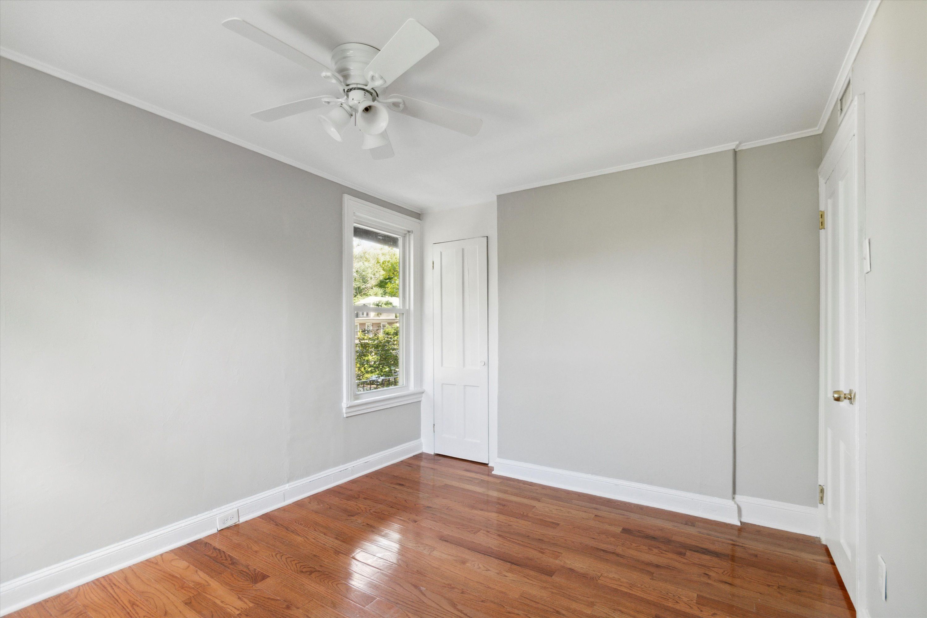 128-130 Spruce St Unit 4