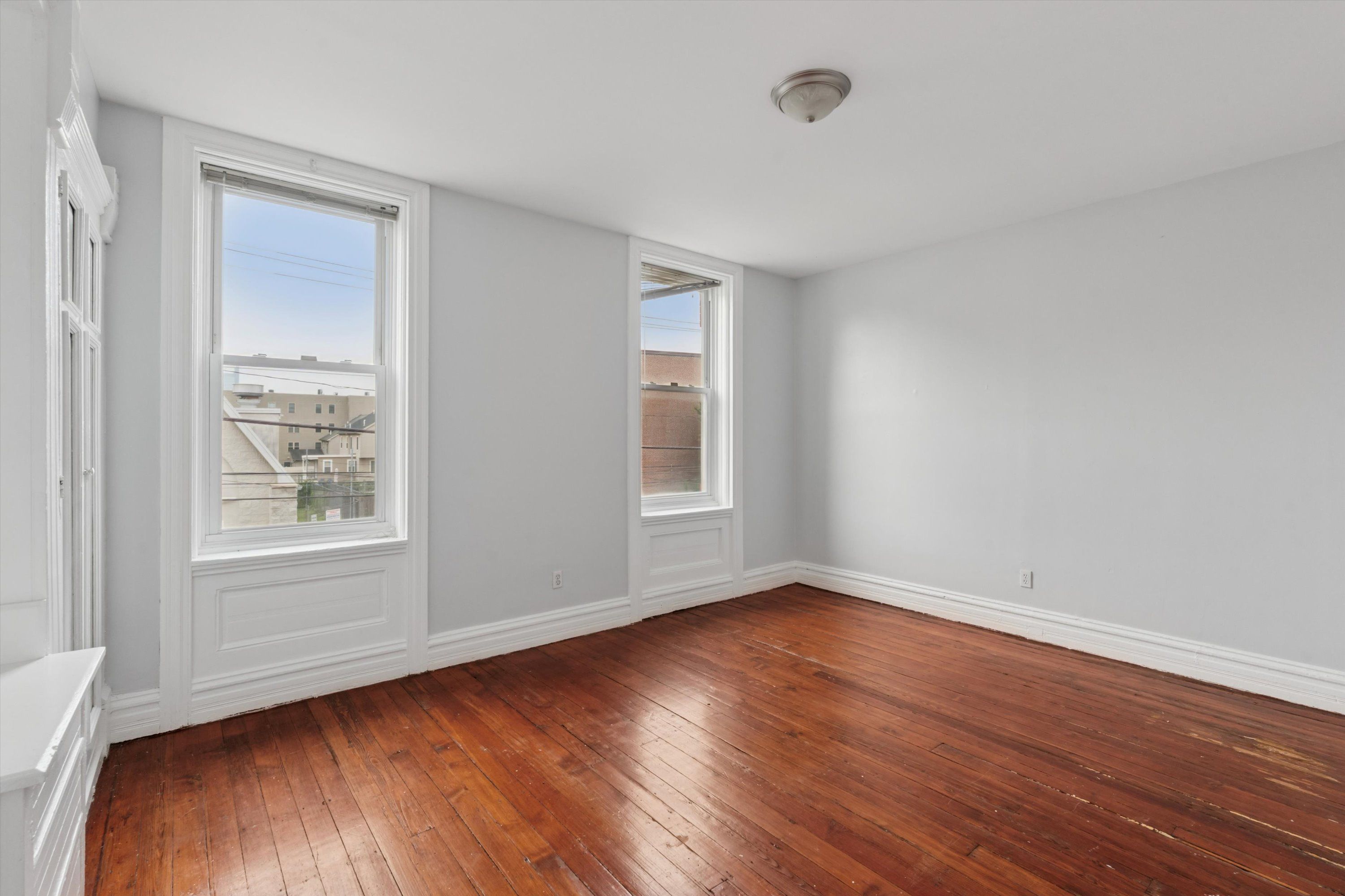 1729 W MONTGOMERY AVE Unit 2