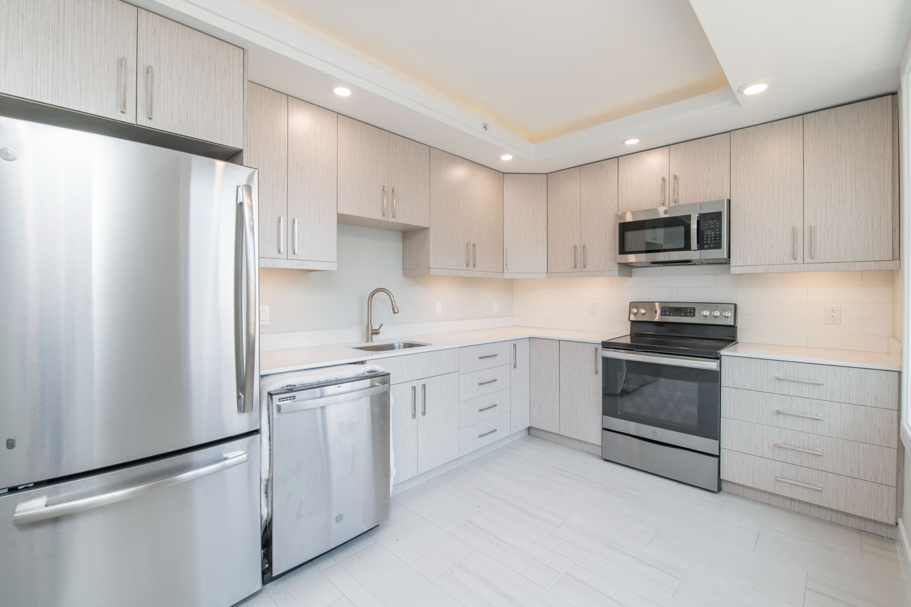 1633 N 2nd St Unit 402