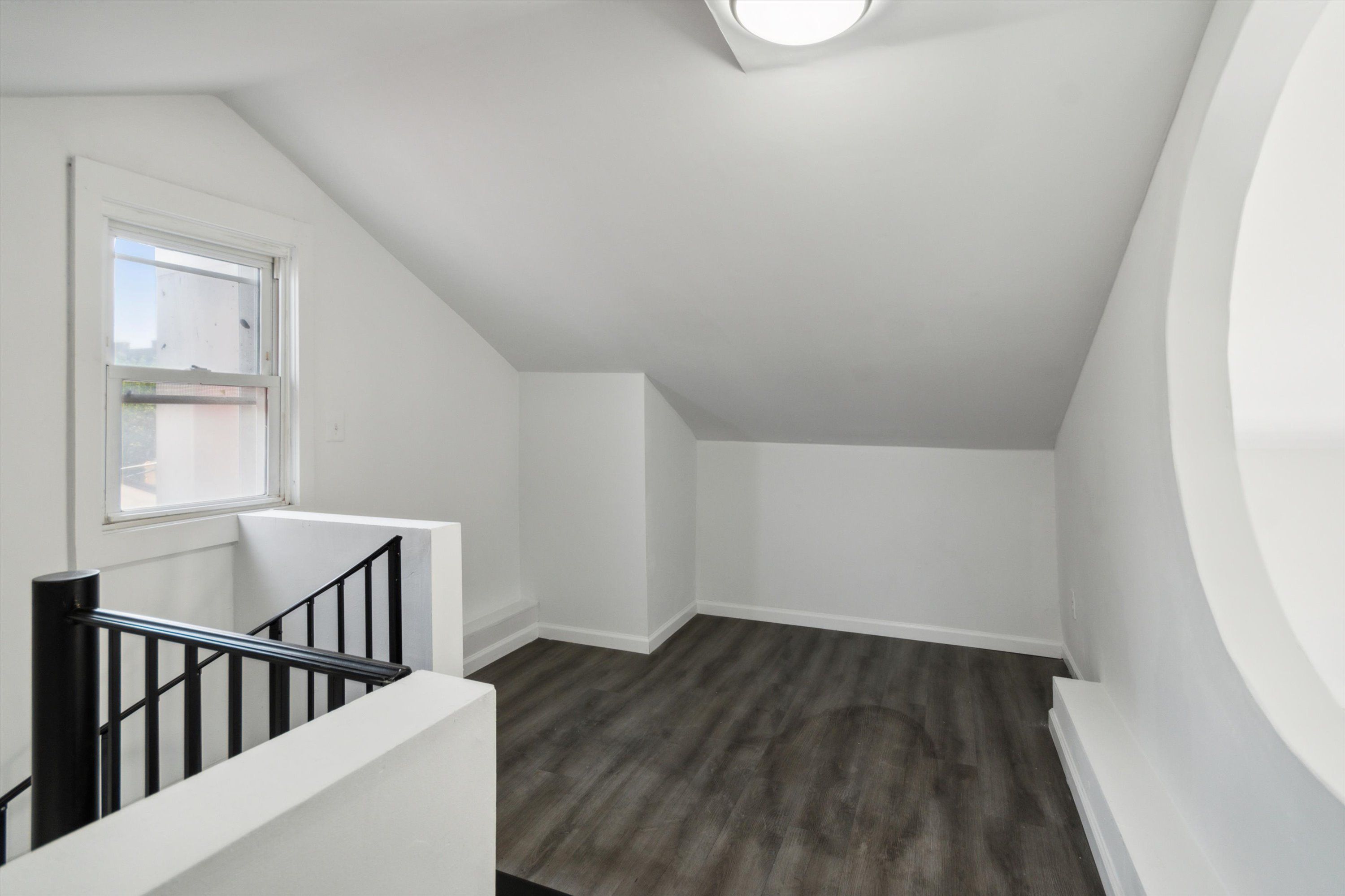 152 NASSAU ST Unit 2