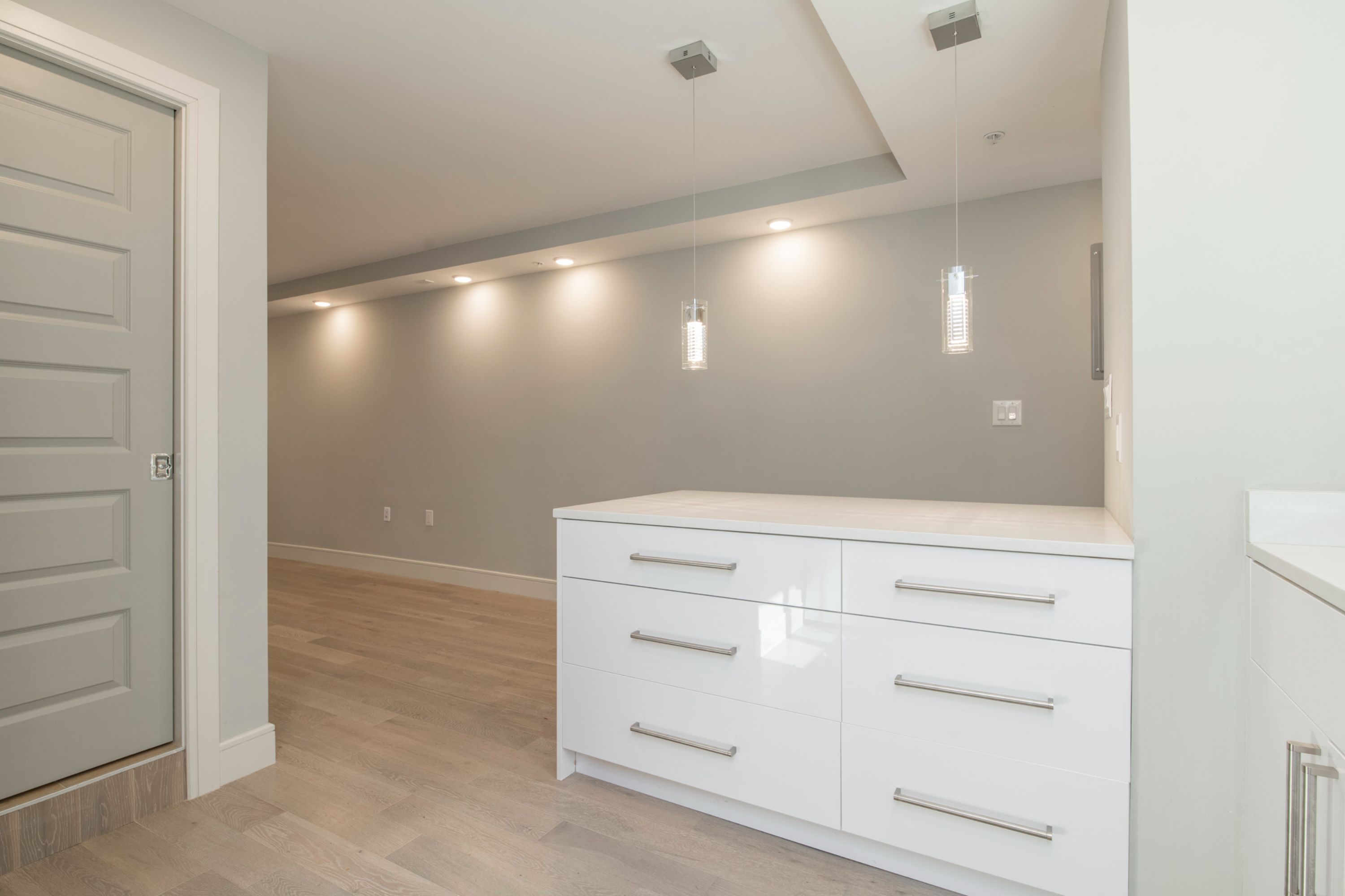 628 N Bodine ST Unit 1