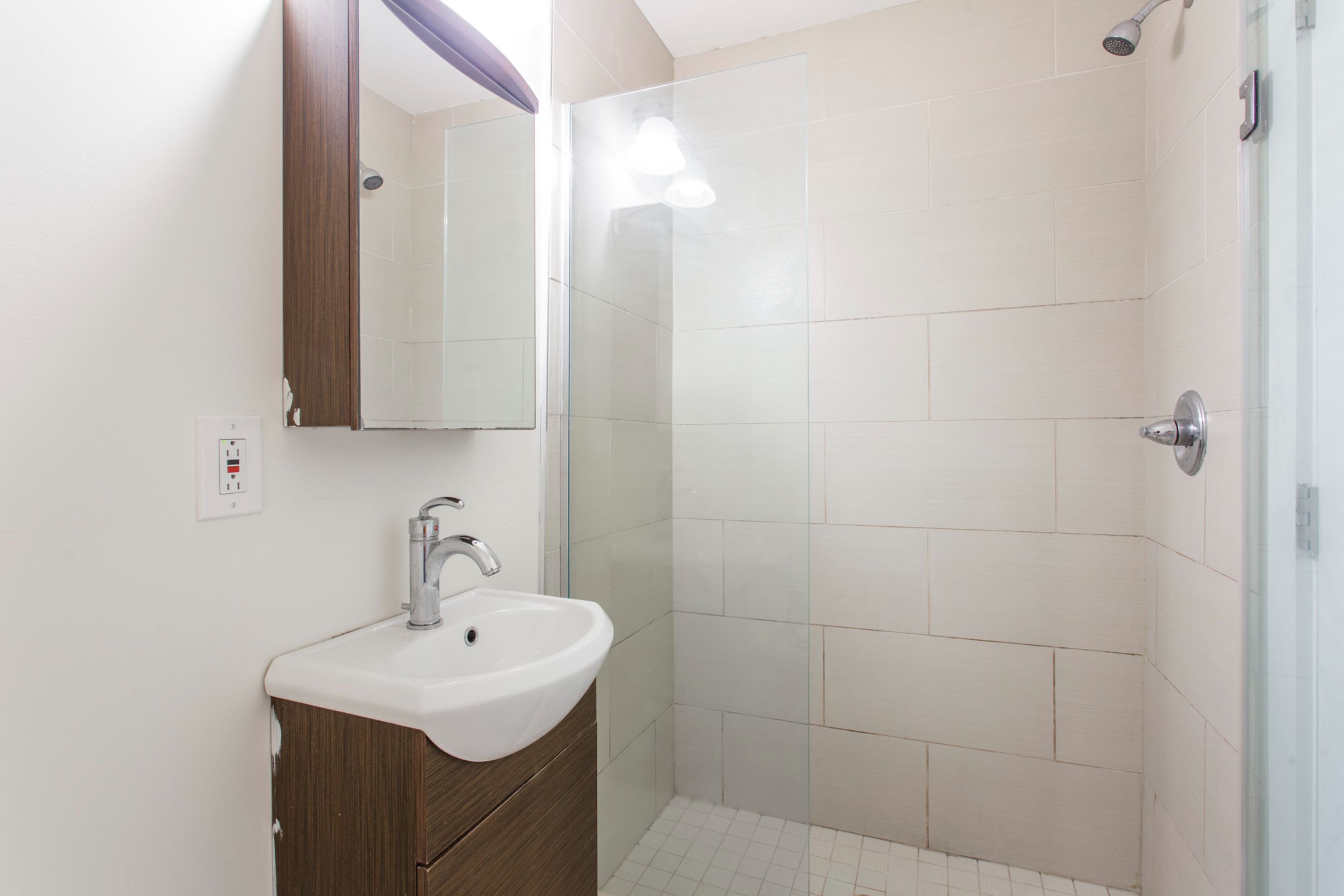 3835-37 HAMILTON ST Unit 5