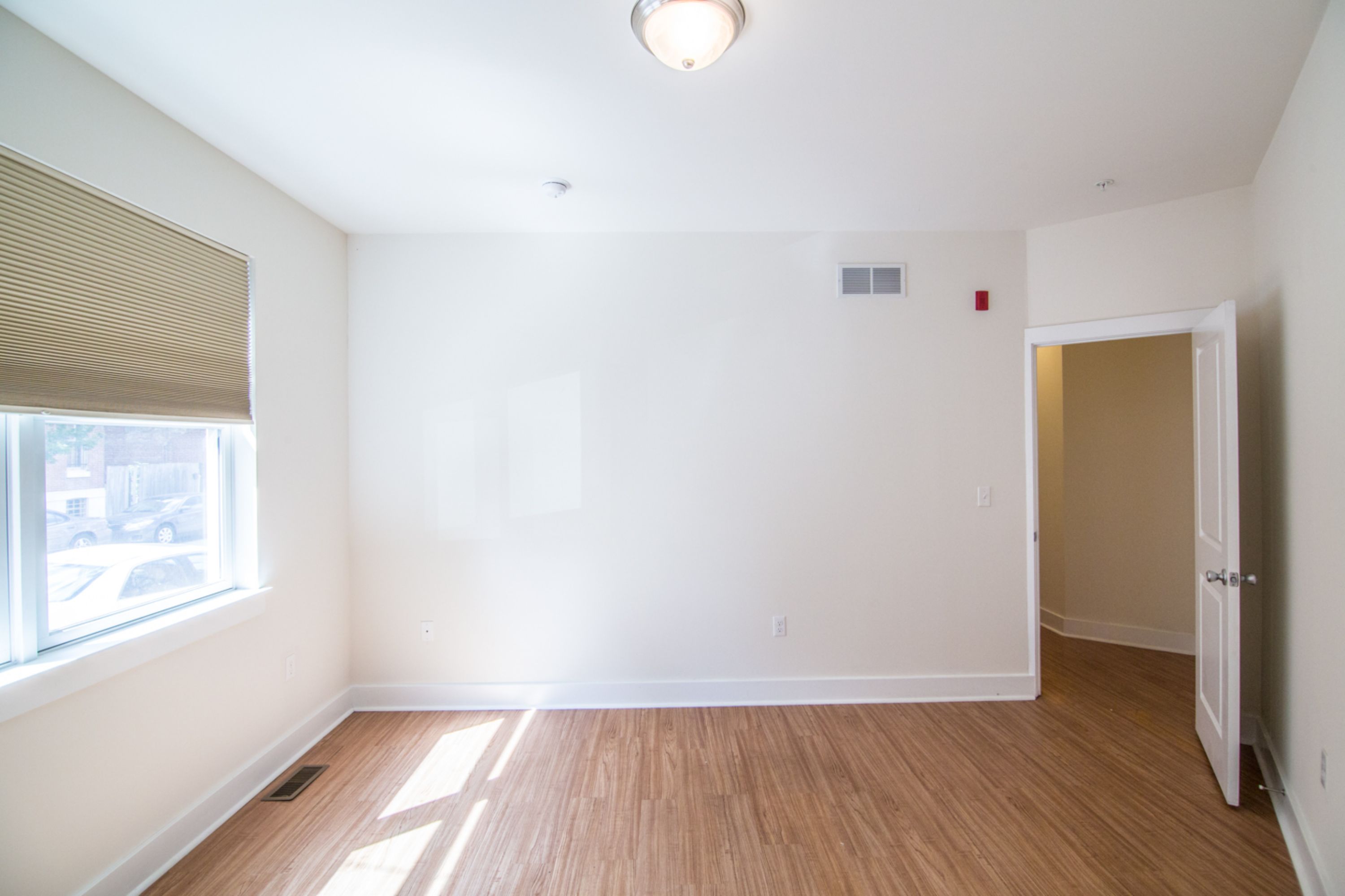 3842 LANCASTER AVE Unit 1