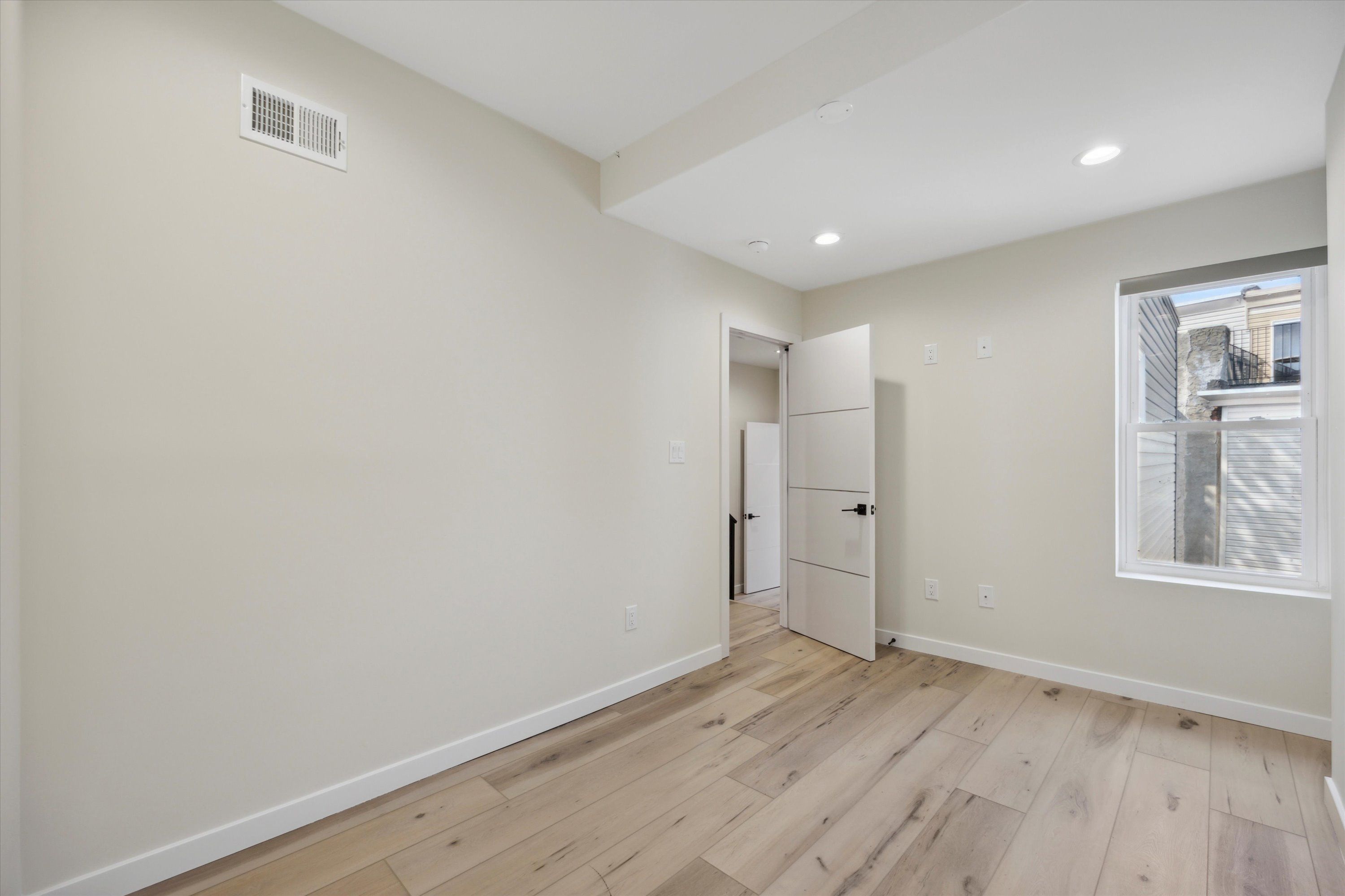 3923 BALTIMORE AVE Unit 2