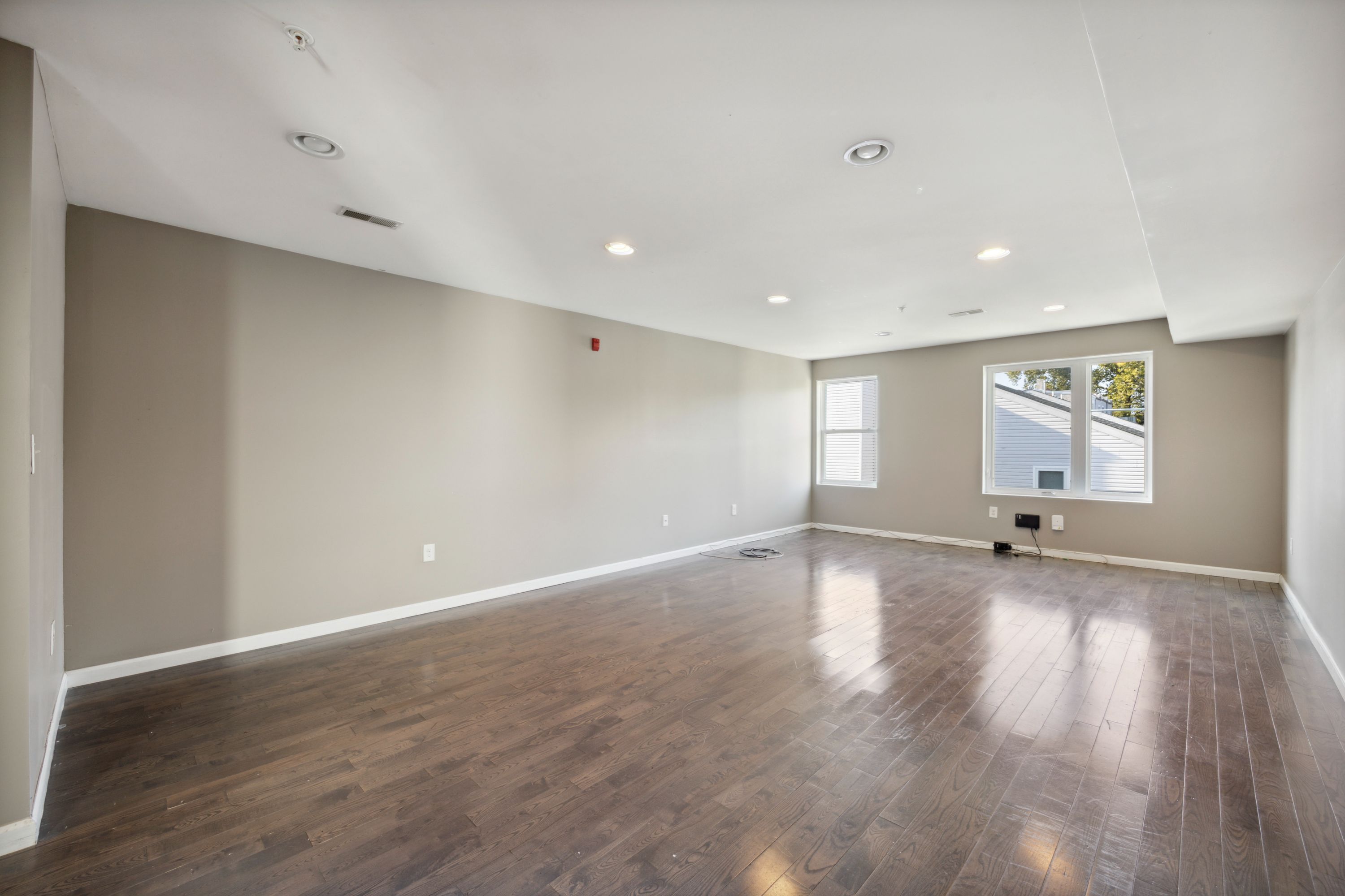 1715 CECIL B MOORE AVE Unit 2