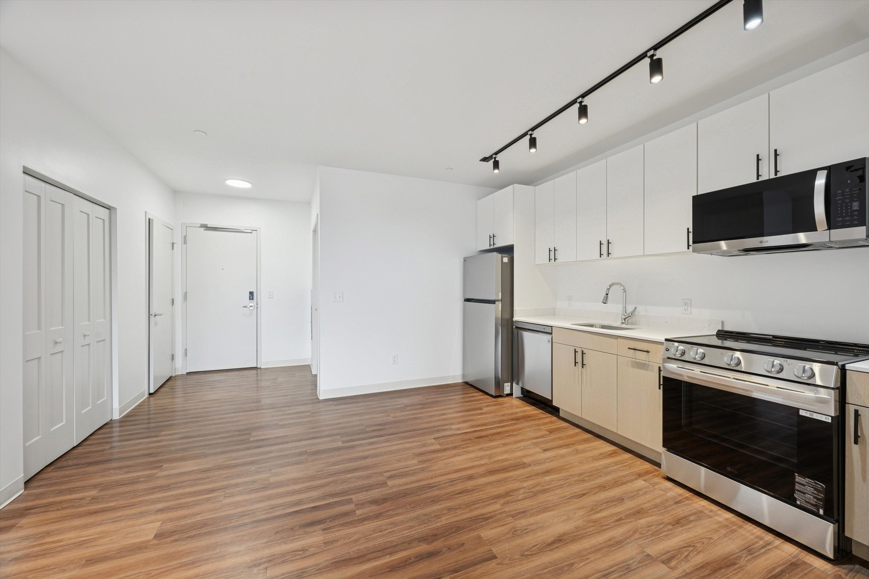 4240 Chestnut St Unit 610