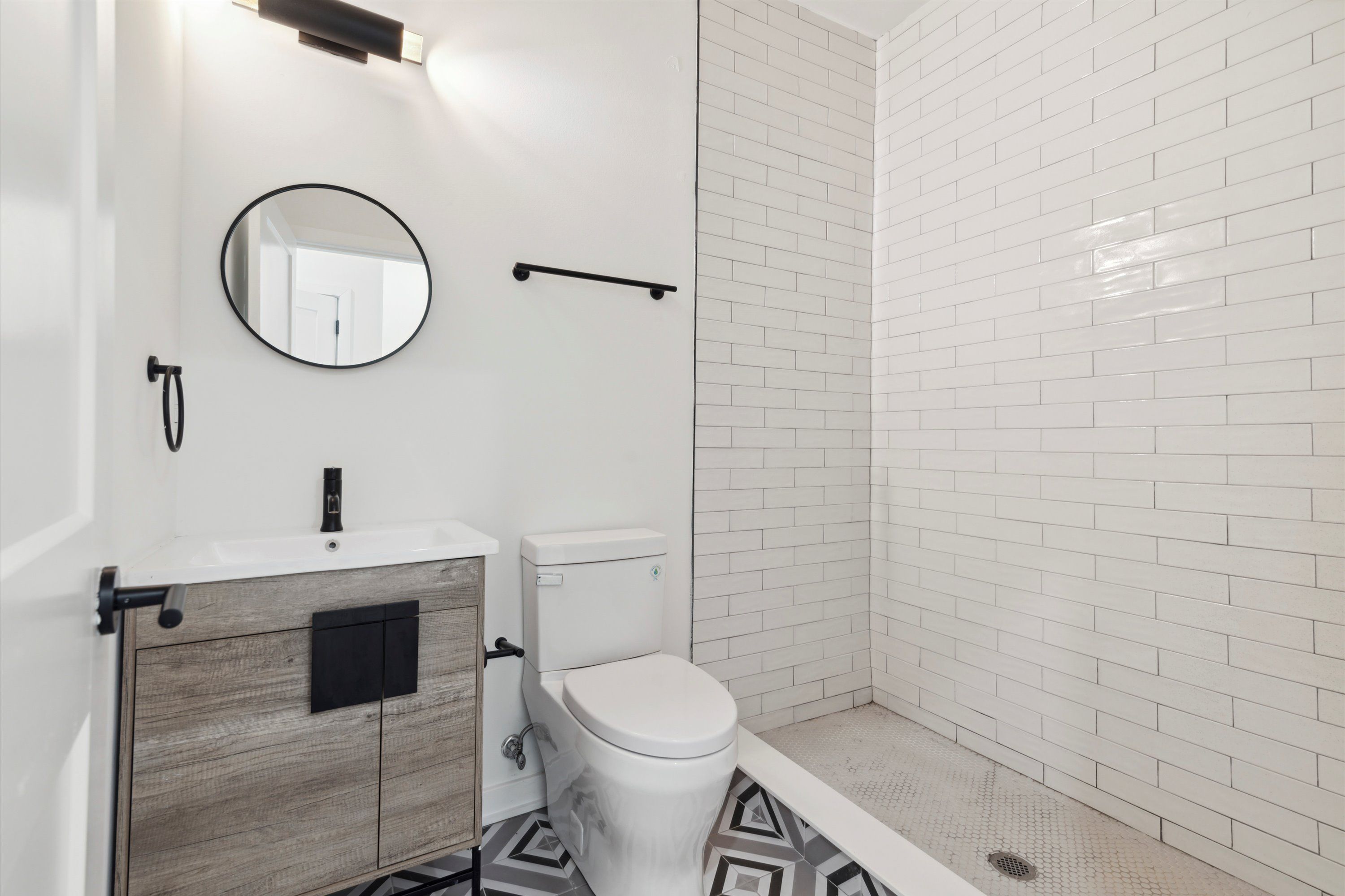 1535 N Sydenham ST Unit B