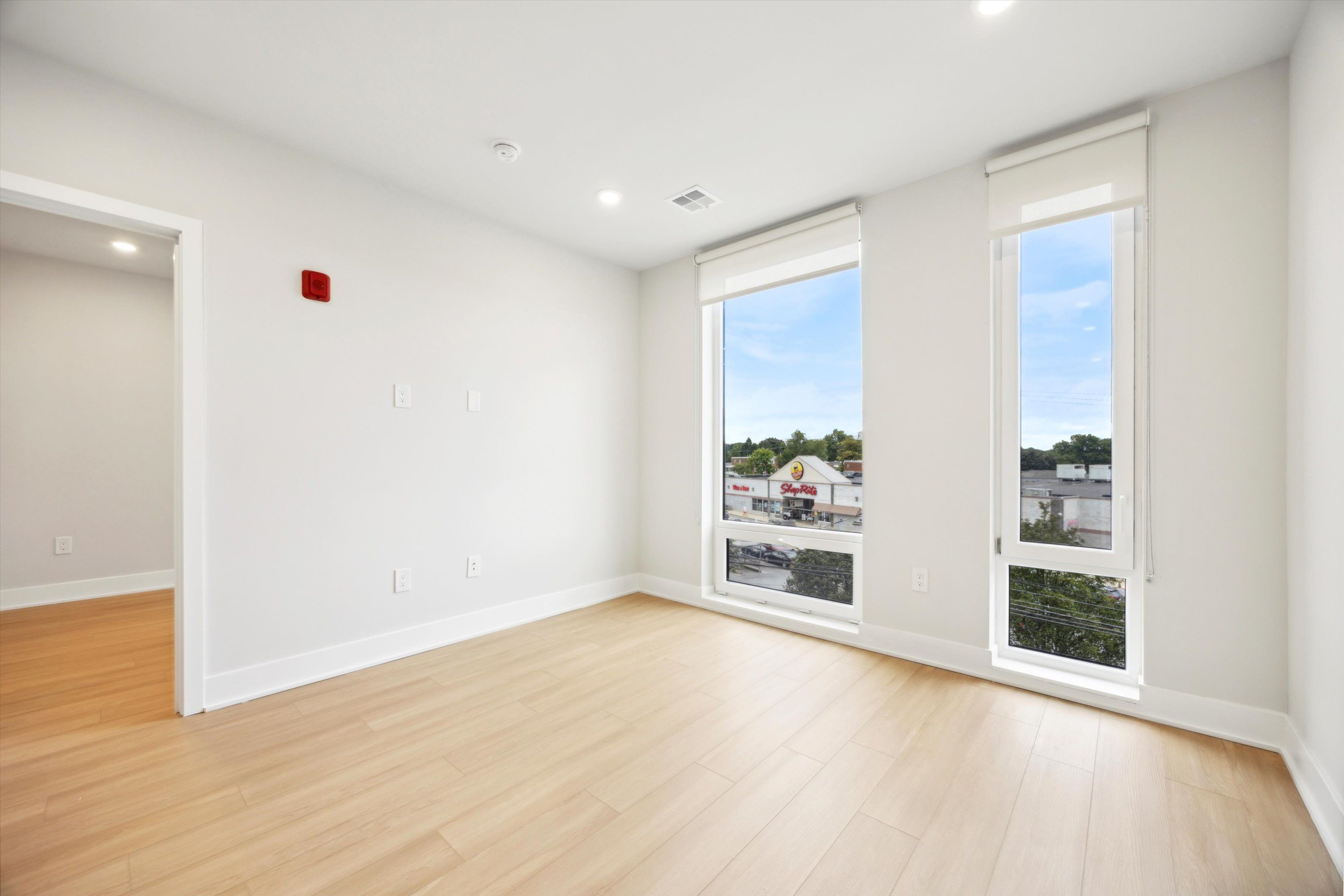6910 Ridge Avenue Unit 319