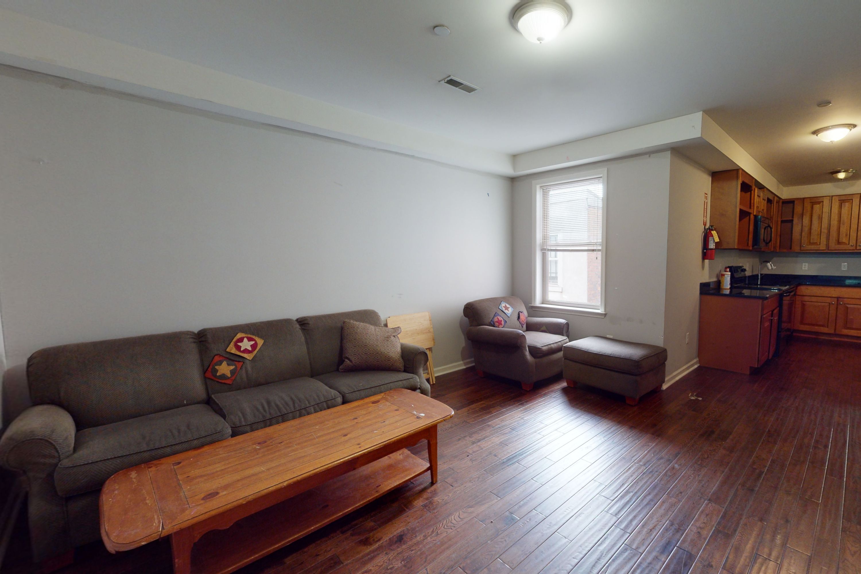 1628 WILLINGTON ST Unit 3