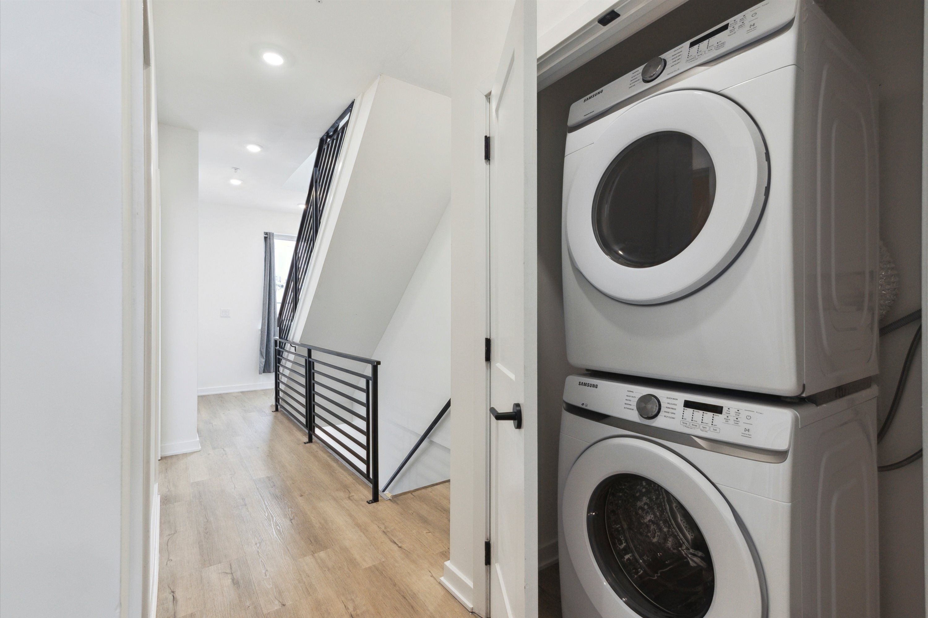 1535 N Sydenham ST Unit B