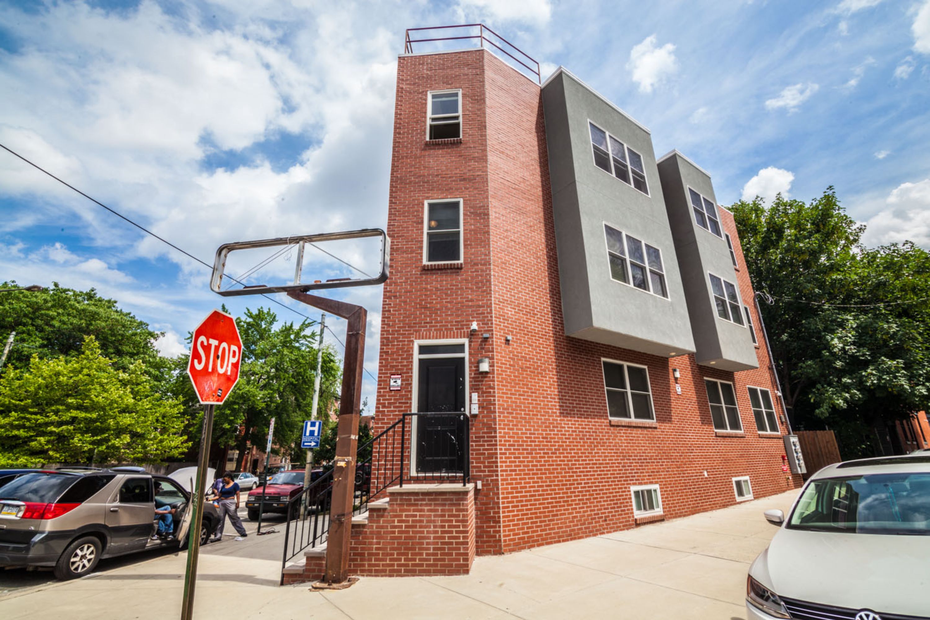 3842 LANCASTER AVE Unit 2