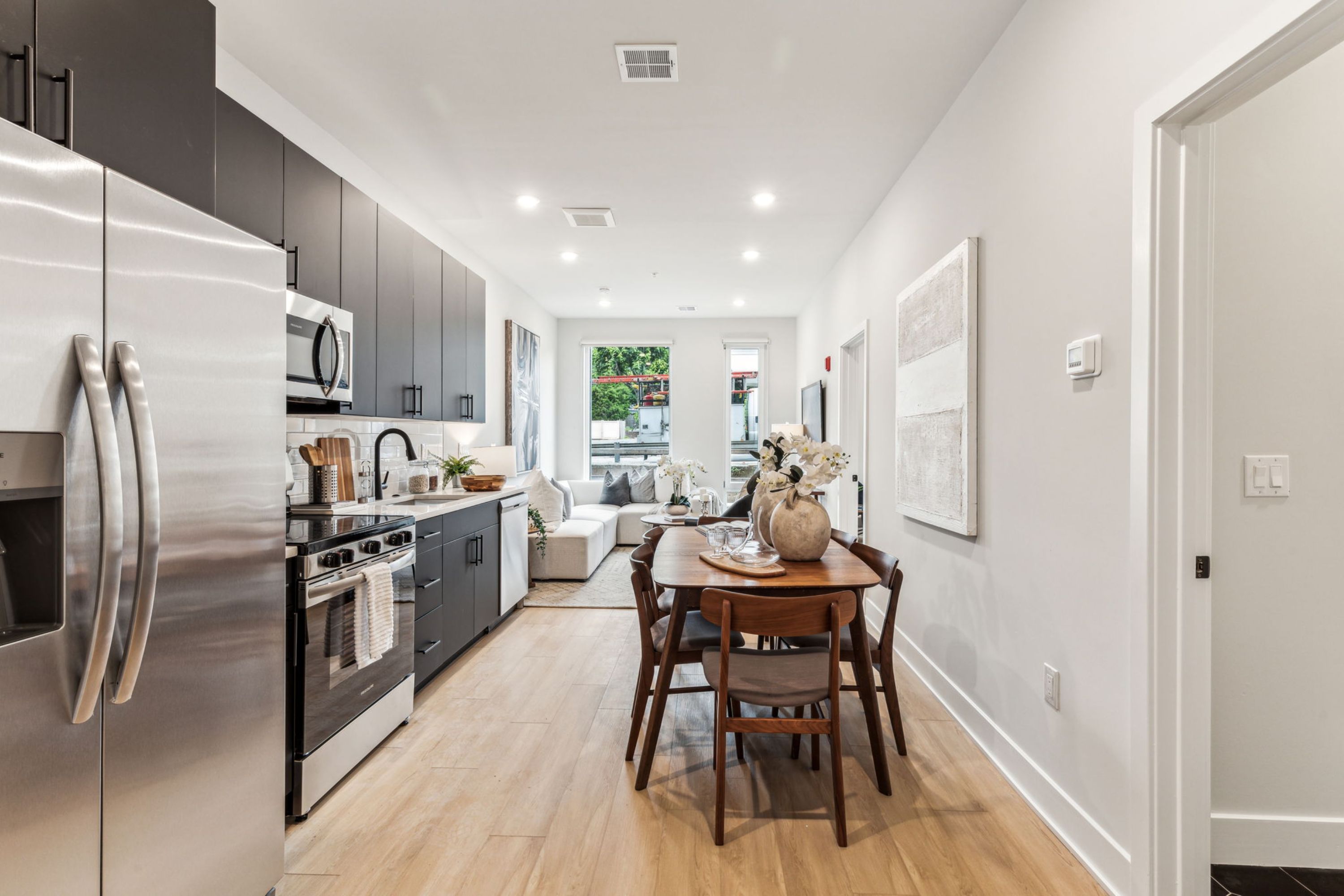 6910 Ridge Avenue Unit 102