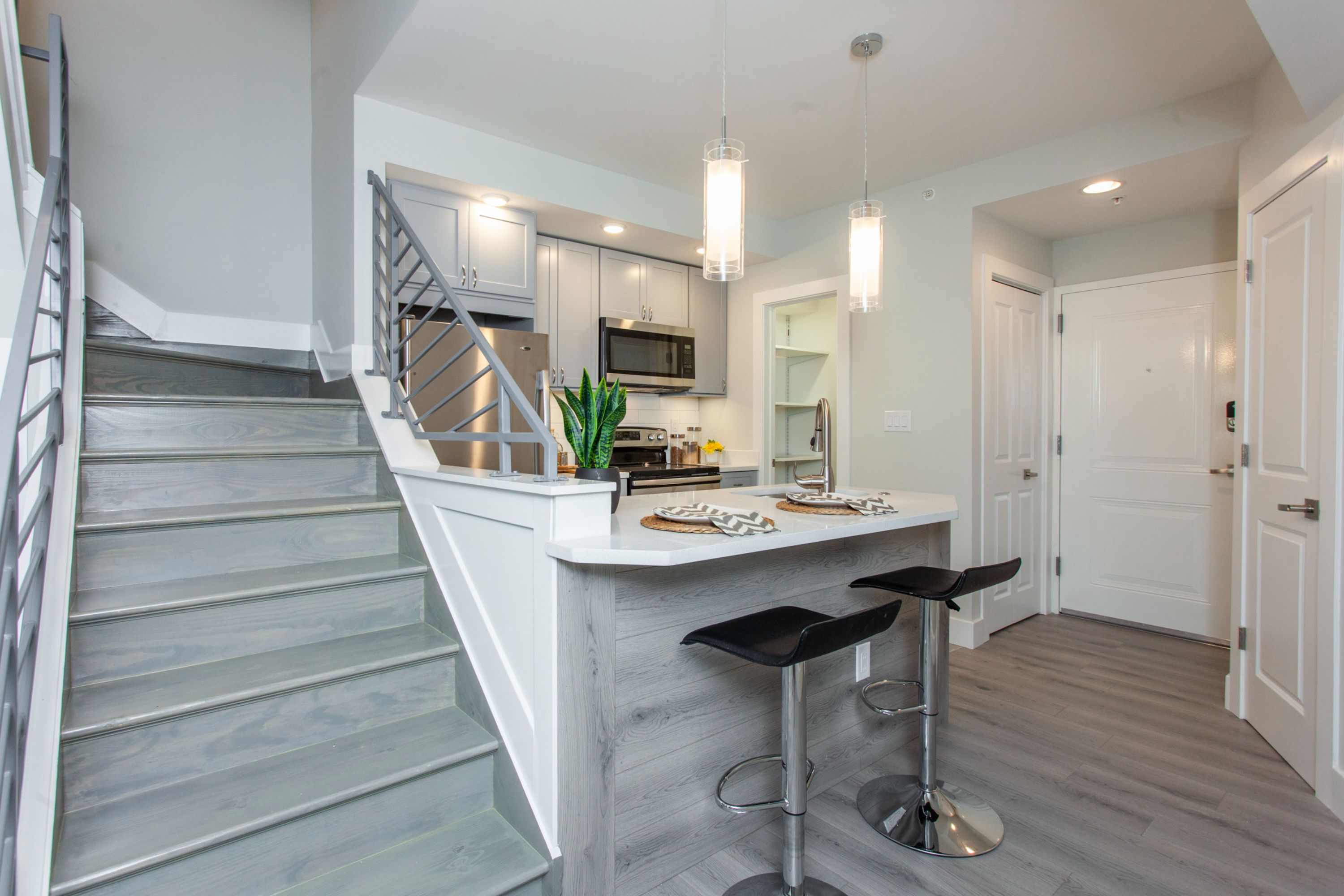1533-39 PARRISH ST Unit 4G