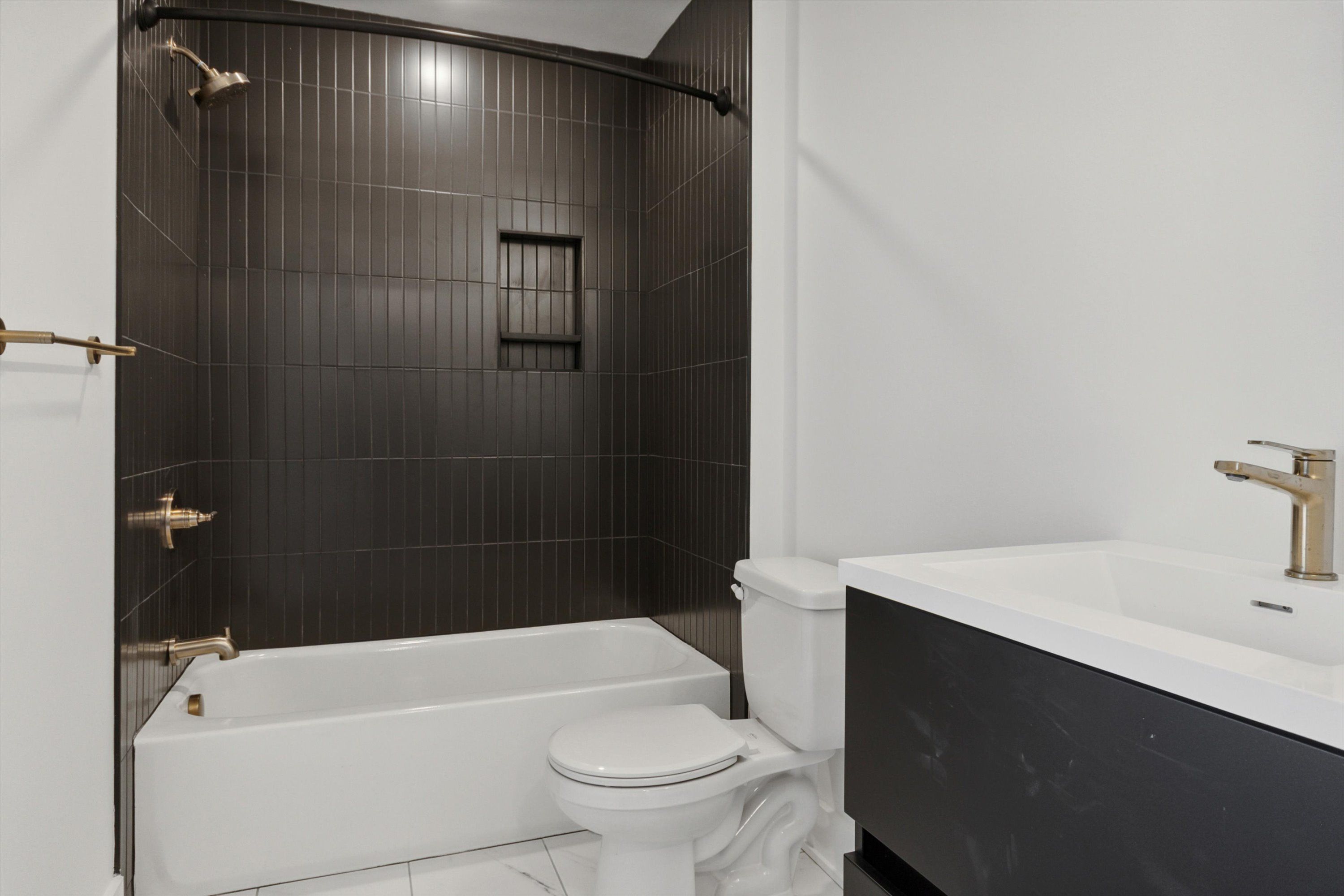367 W Hortter St Unit 205