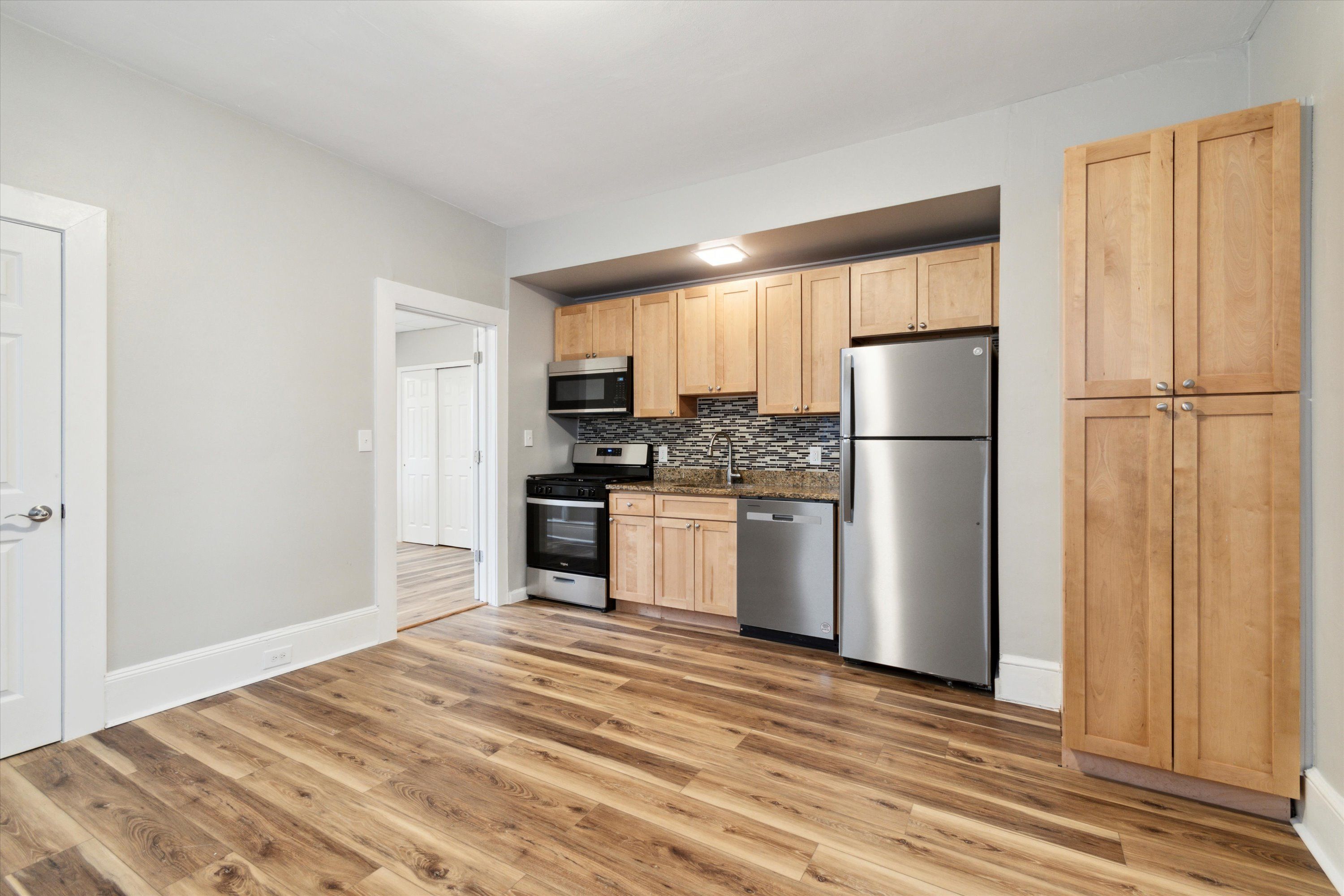 171 S Harrison St Unit 1