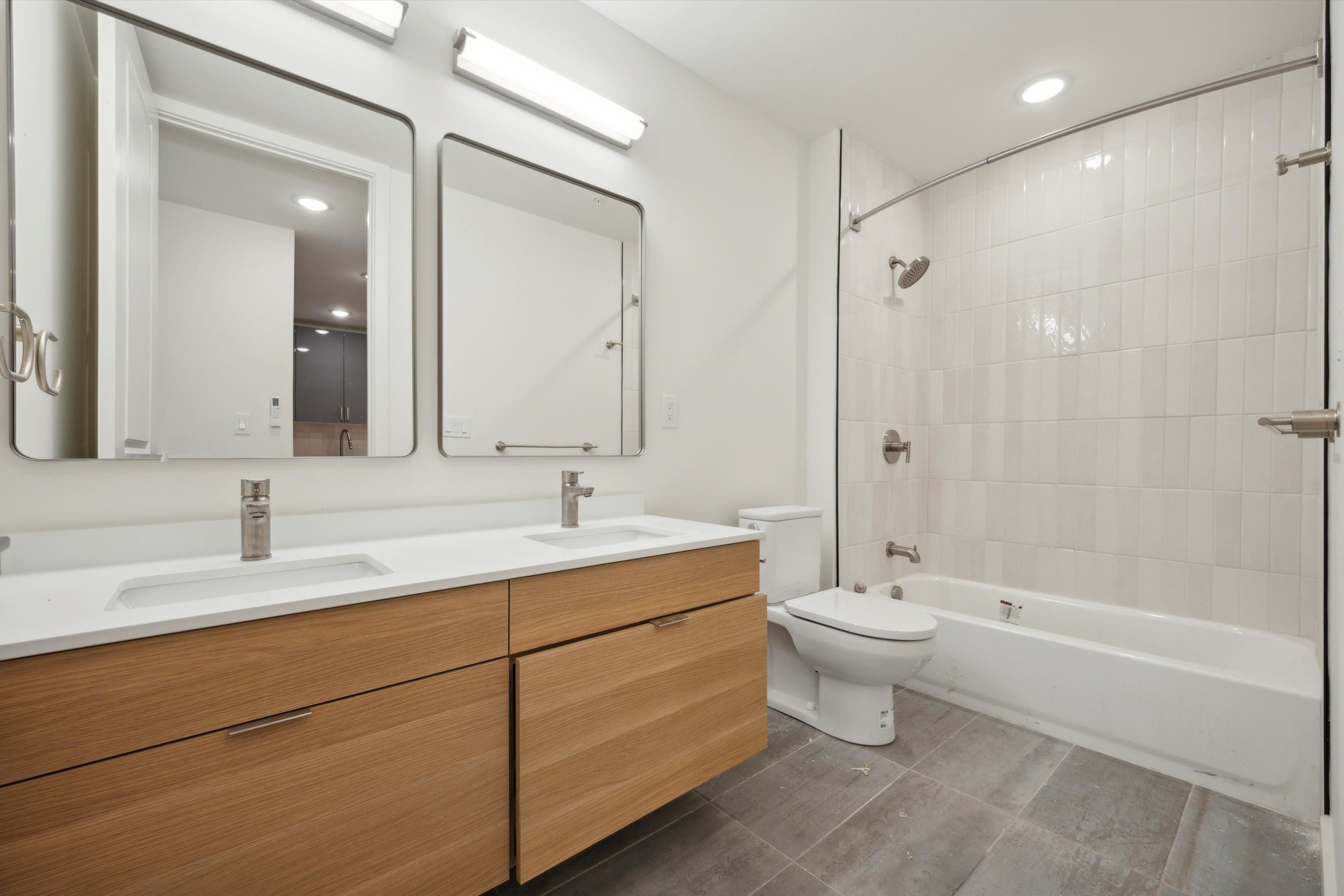 225 N 12TH ST Unit 103
