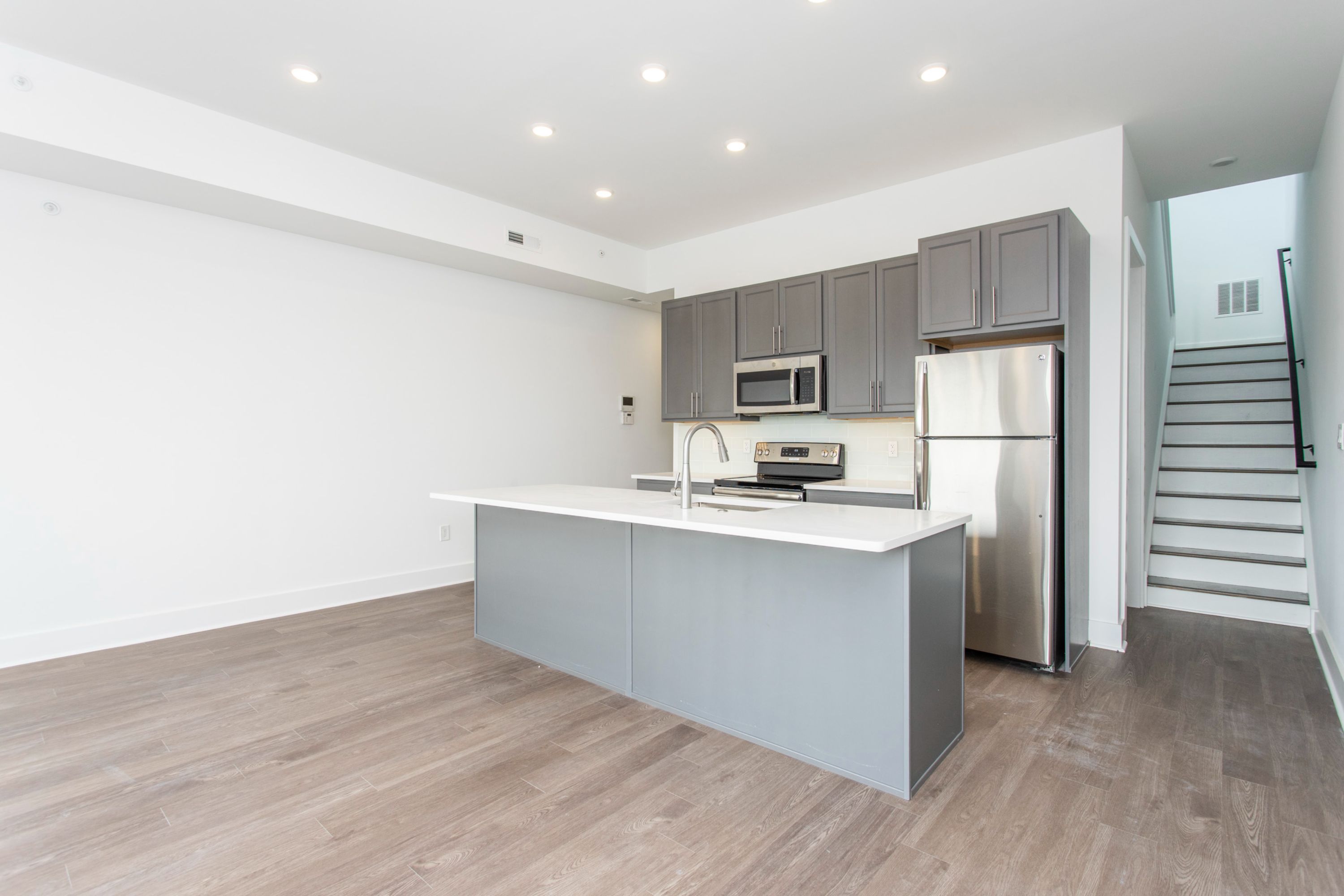 2019 E SUSQUEHANNA AVE Unit 4
