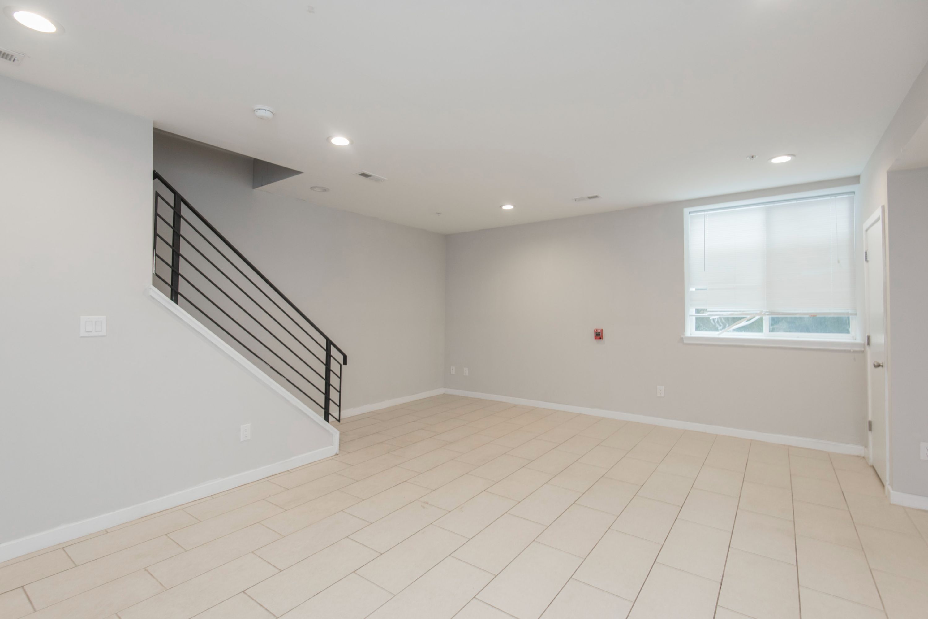 1818 HARLAN ST Unit 1