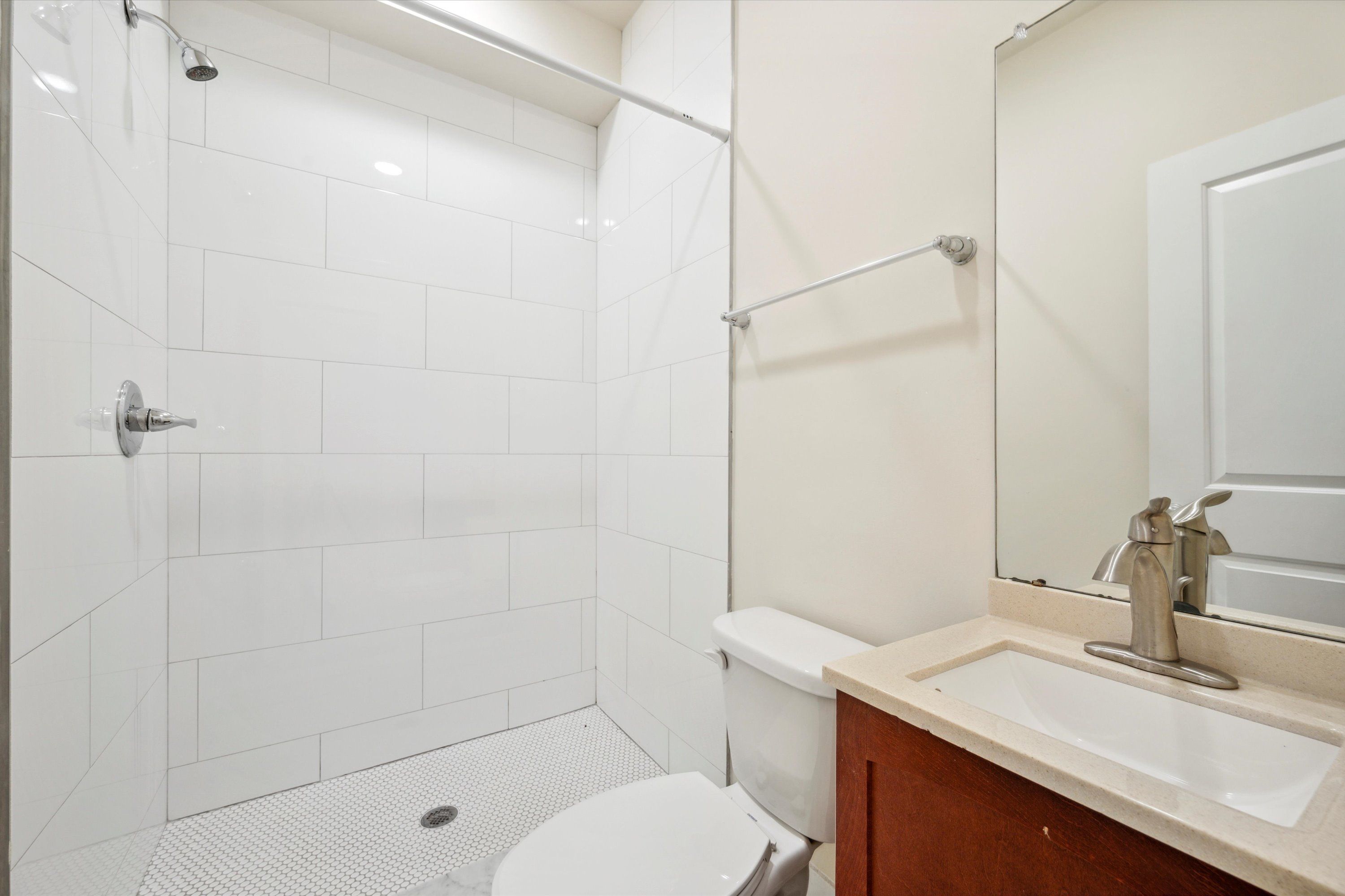 1945 N GRATZ ST Unit 2