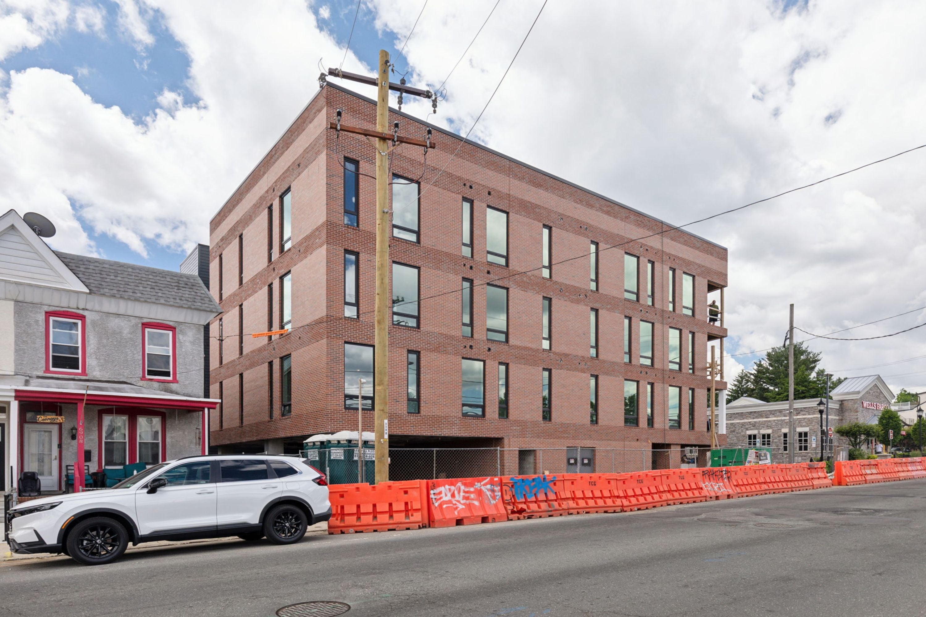 6910 Ridge Avenue Unit 412