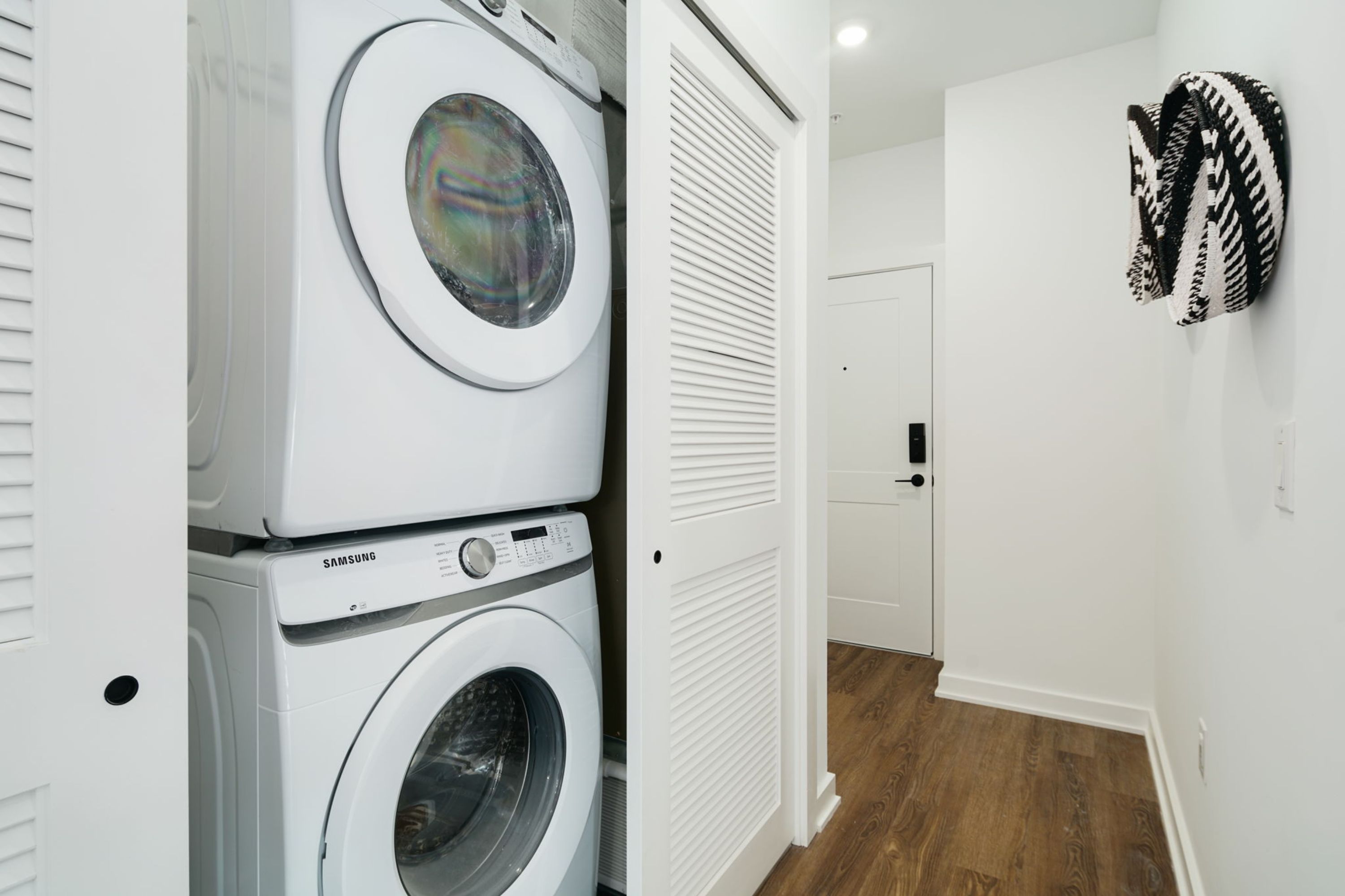 2421 MASCHER ST Unit 102