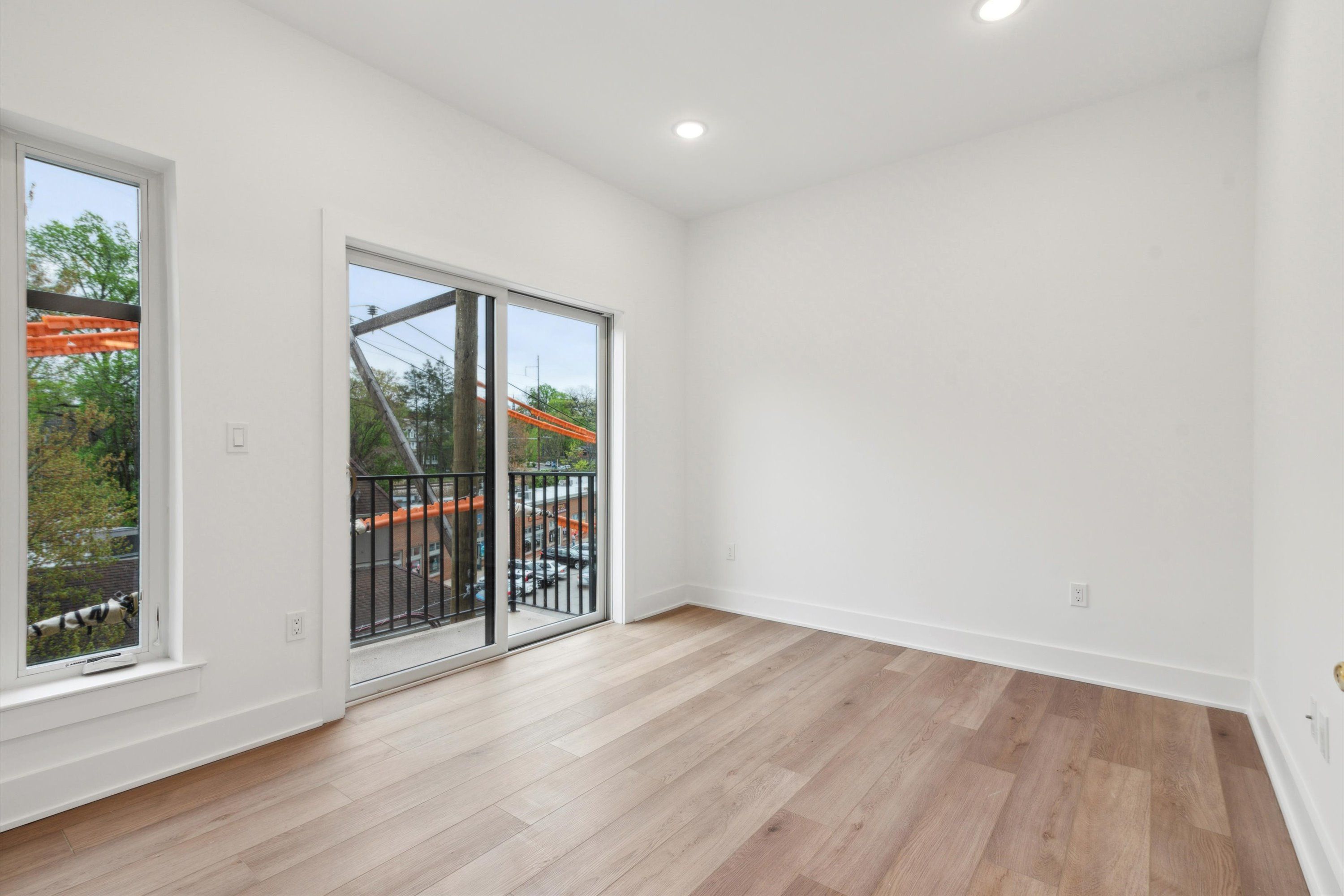 367 W Hortter St Unit 303