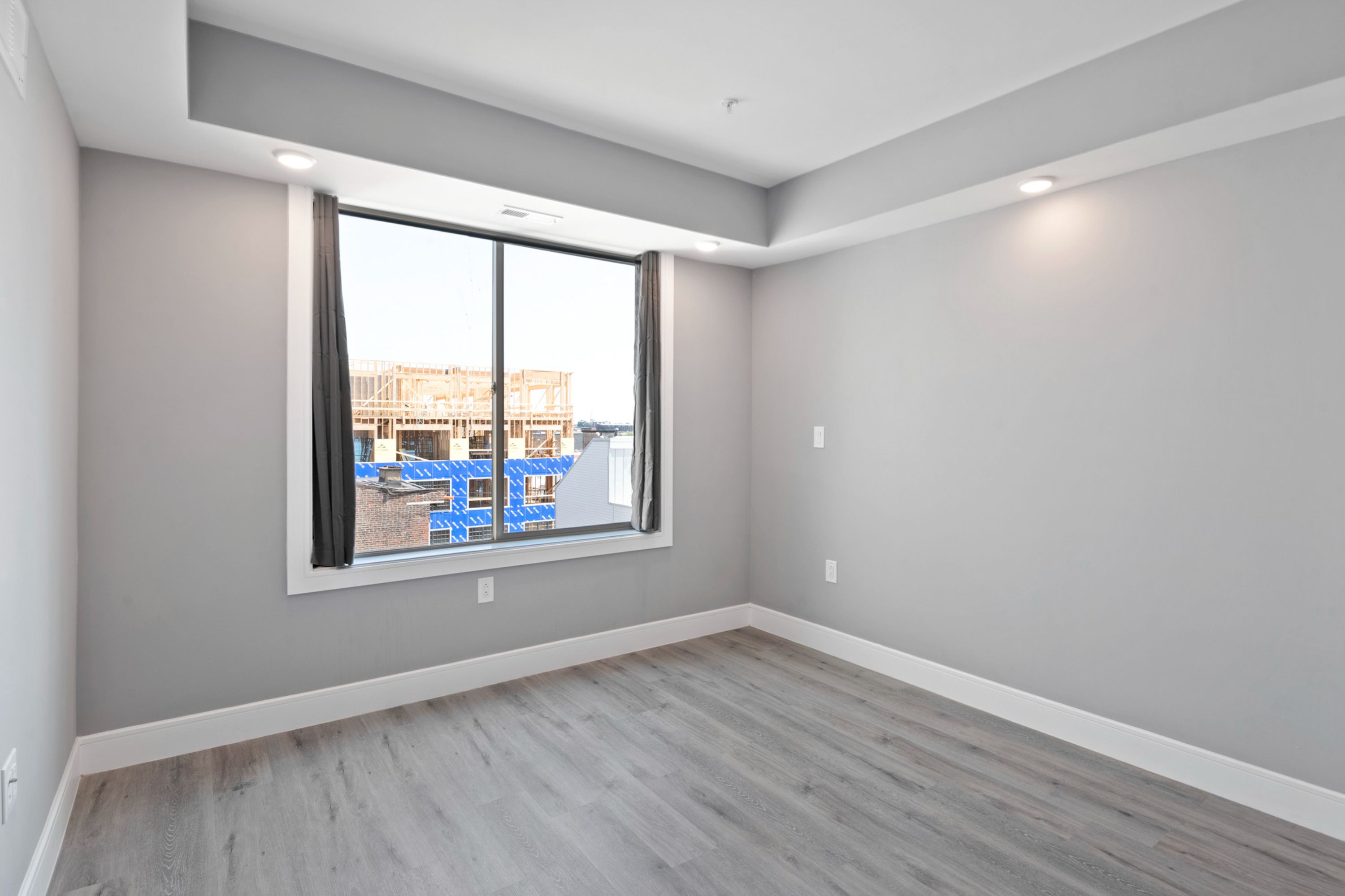 1633 N 2nd St Unit 602PH