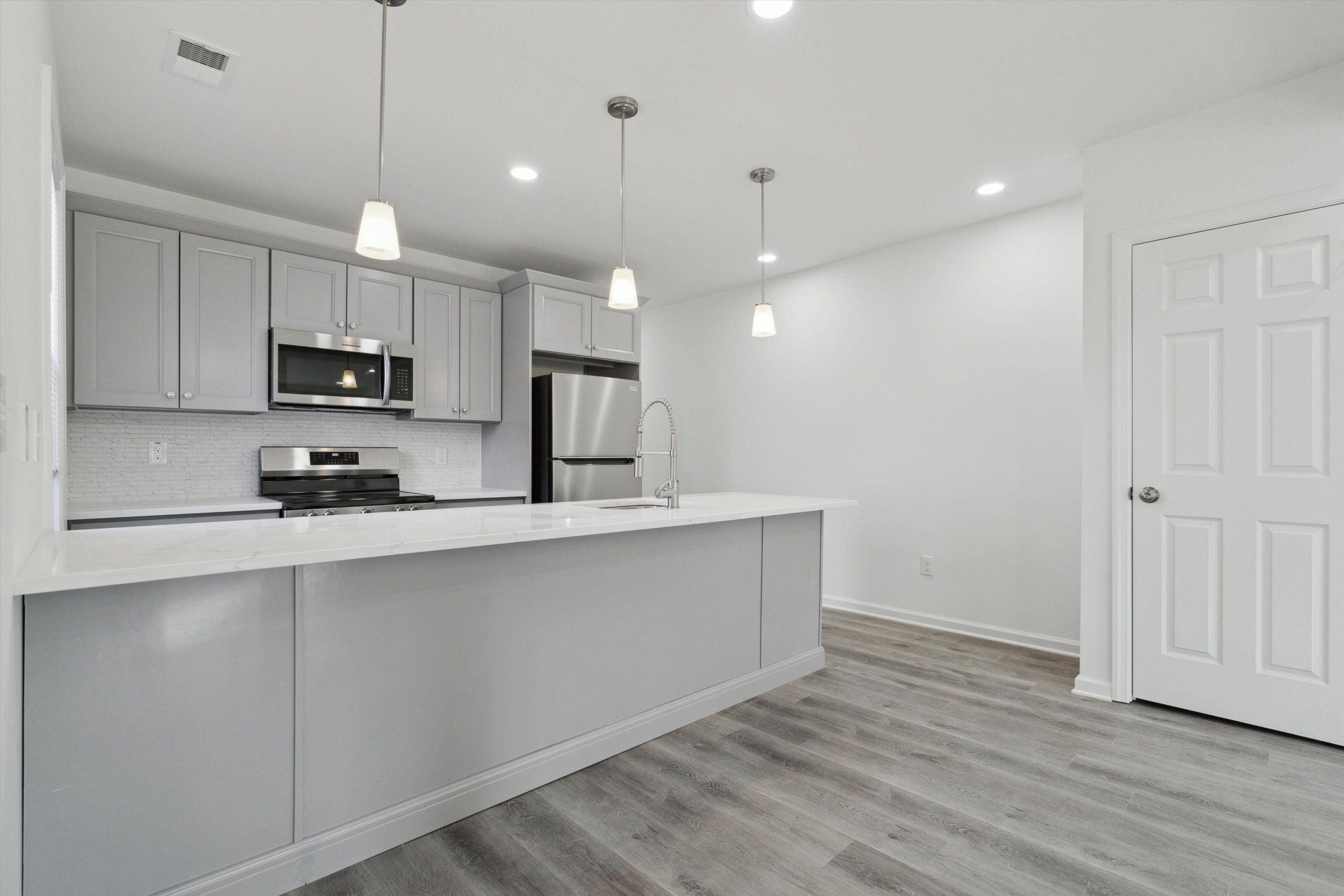 146 NASSAU ST Unit 3