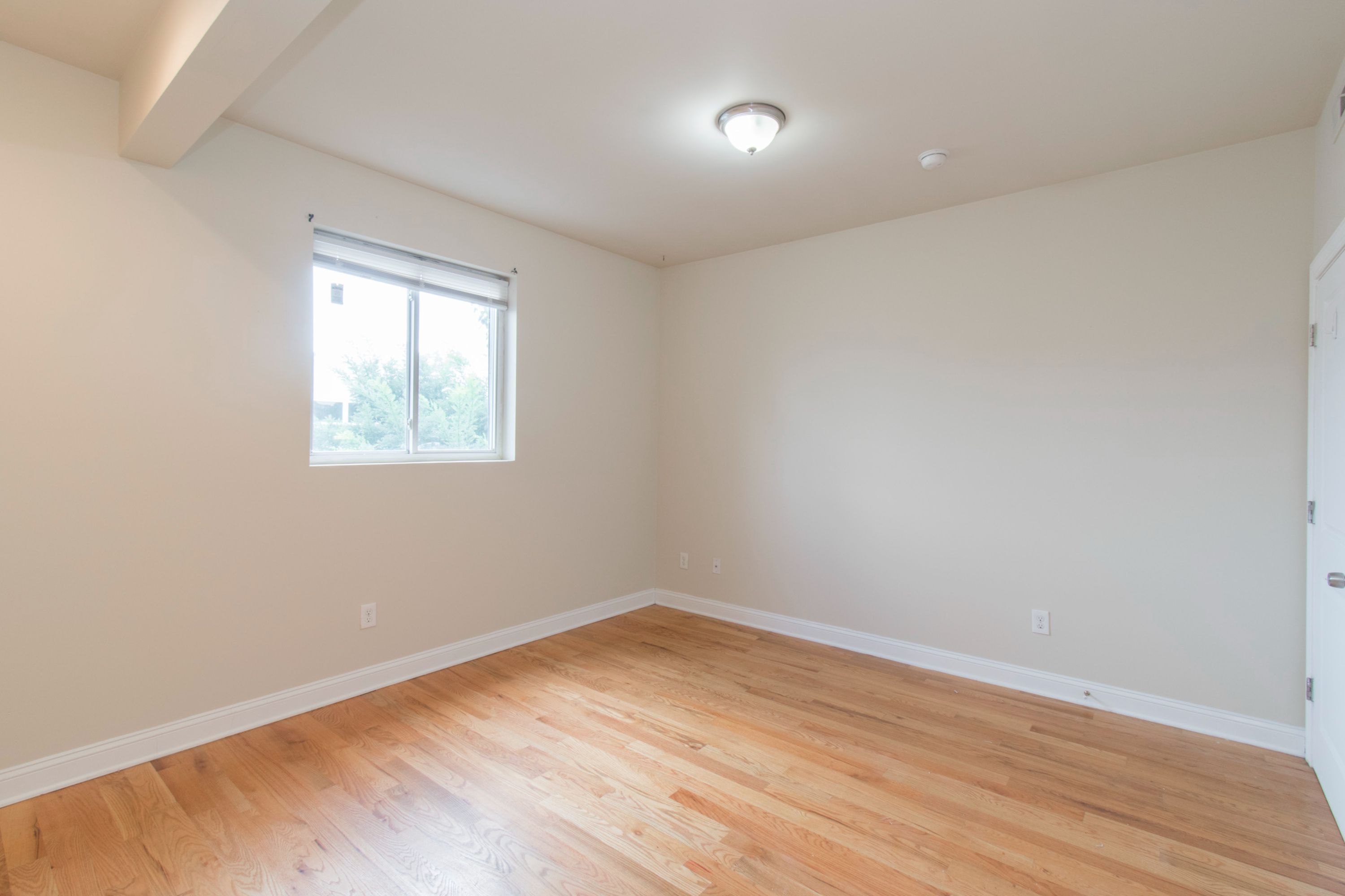 1927 N GRATZ ST Unit 2