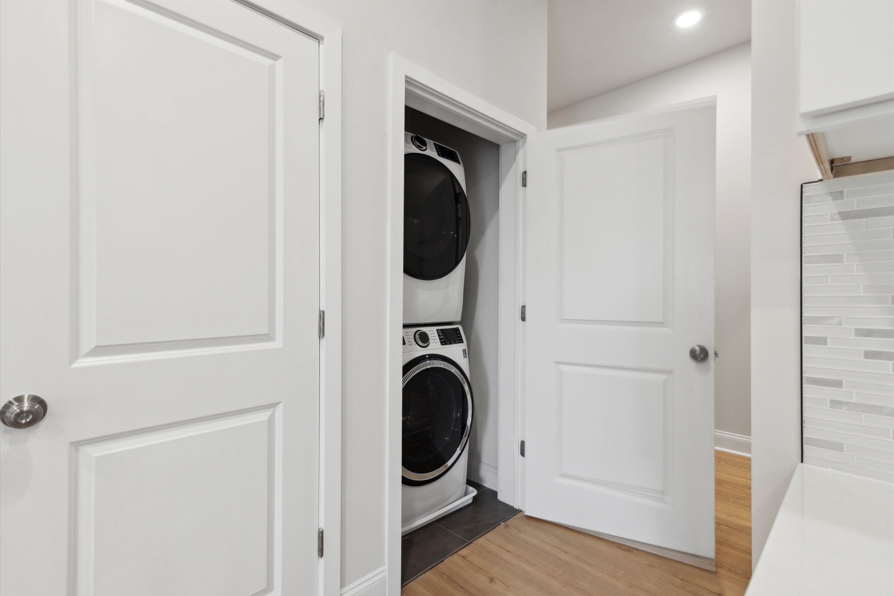2157 E LEHIGH AVE Unit 403