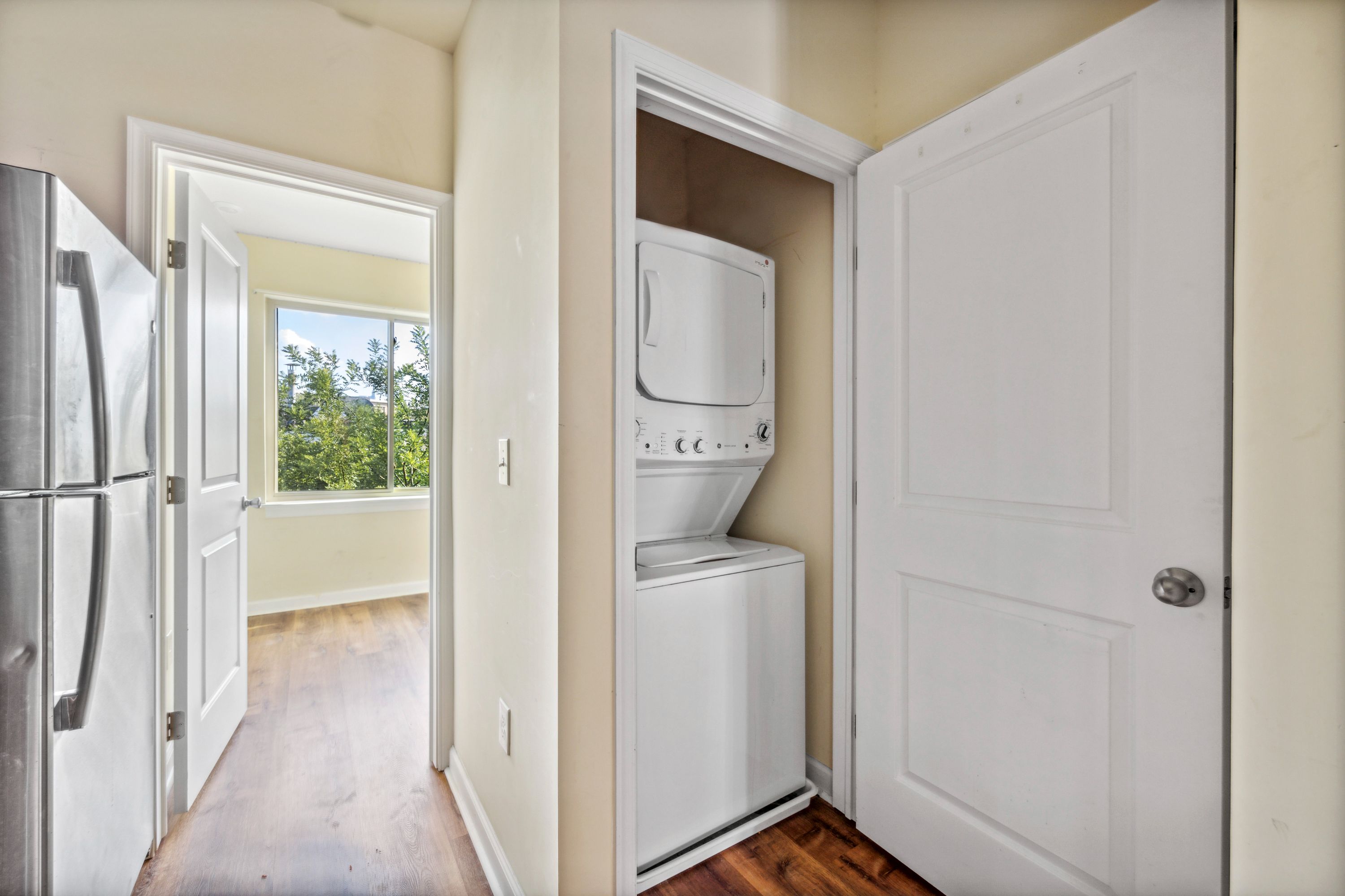 1624 FONTAIN ST Unit 2