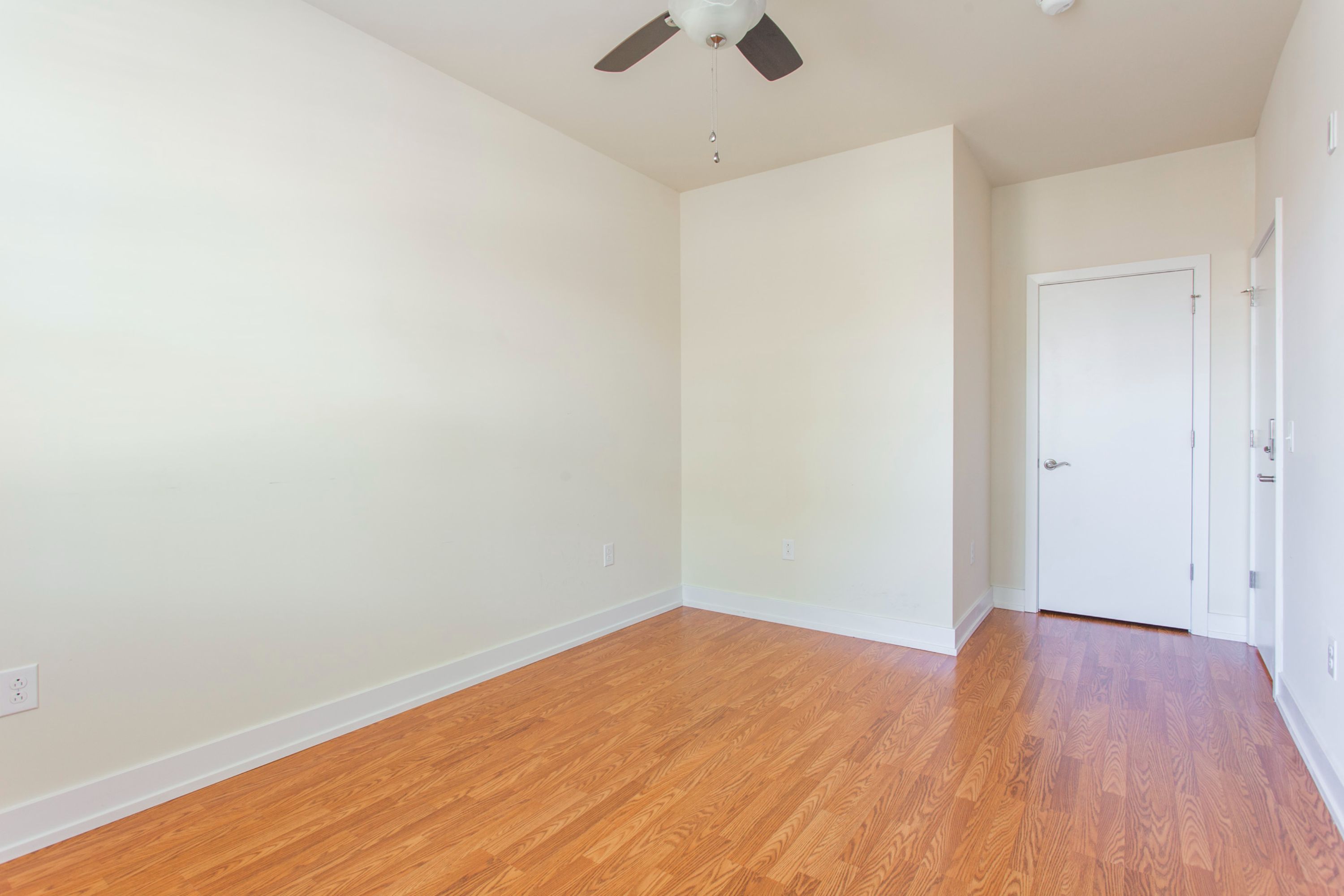 1405 N SYDENHAM ST Unit B2