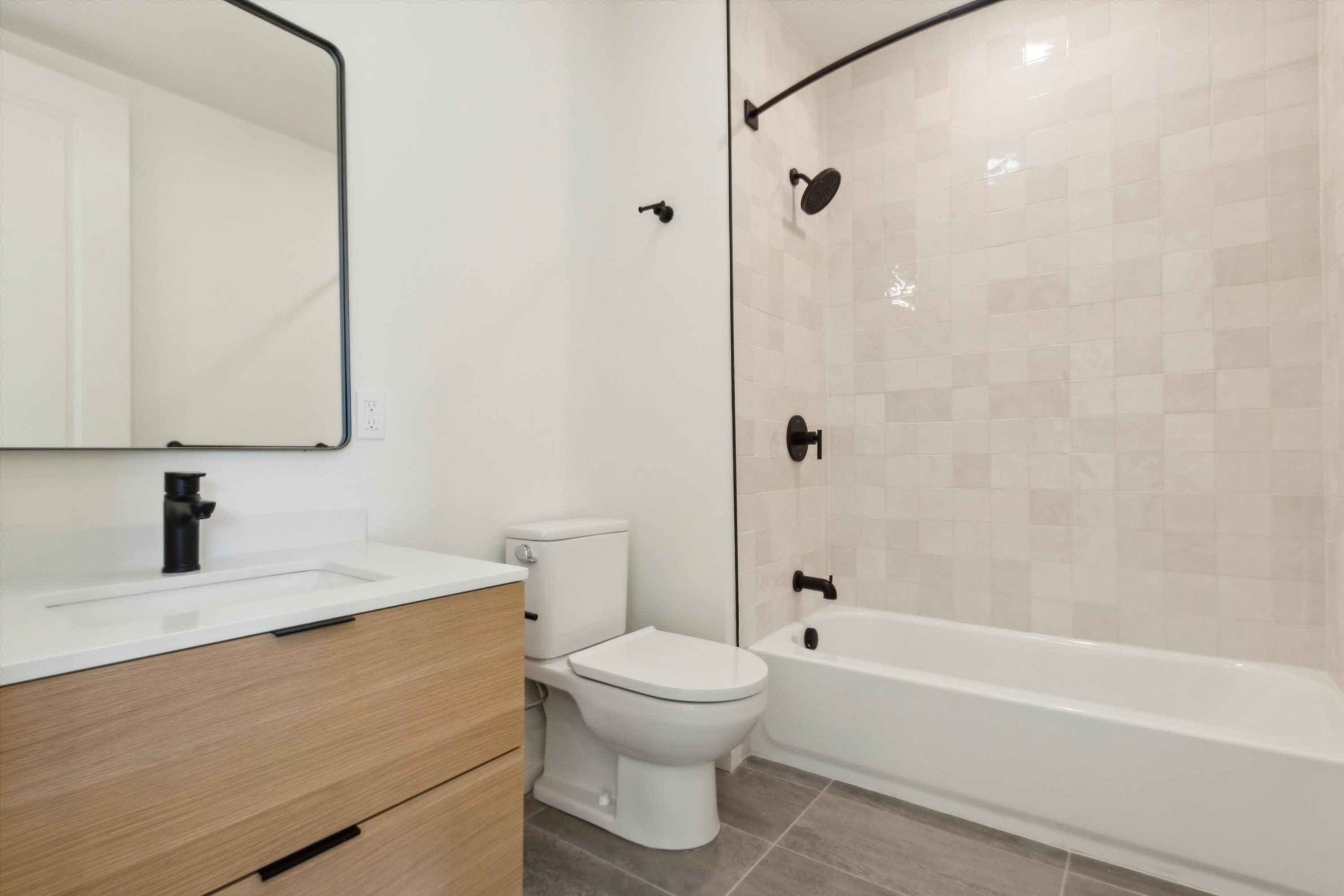225 N 12TH ST Unit 603