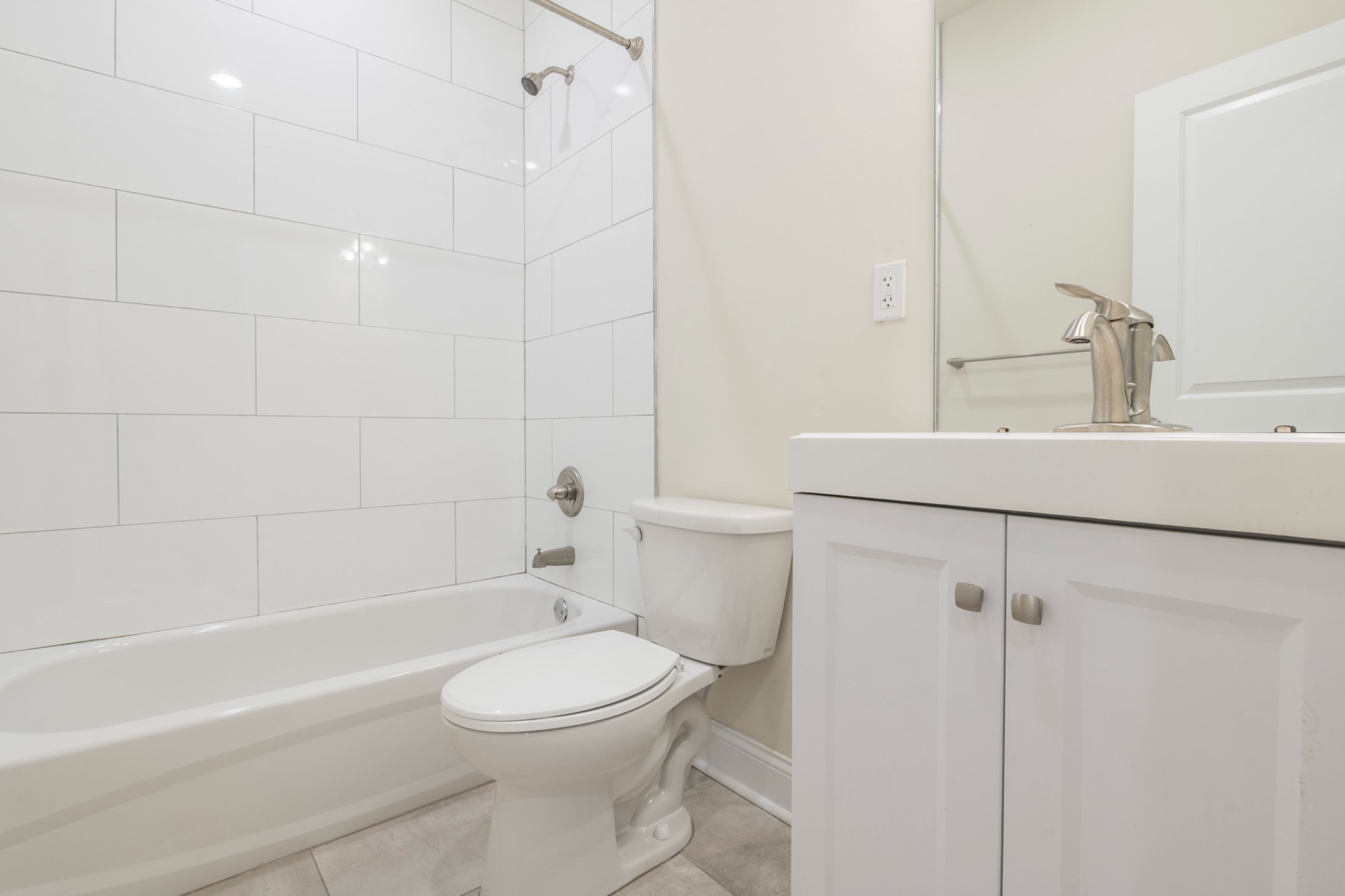 1825 N BOUVIER ST Unit B 1825 N BOUVIER ST Unit B