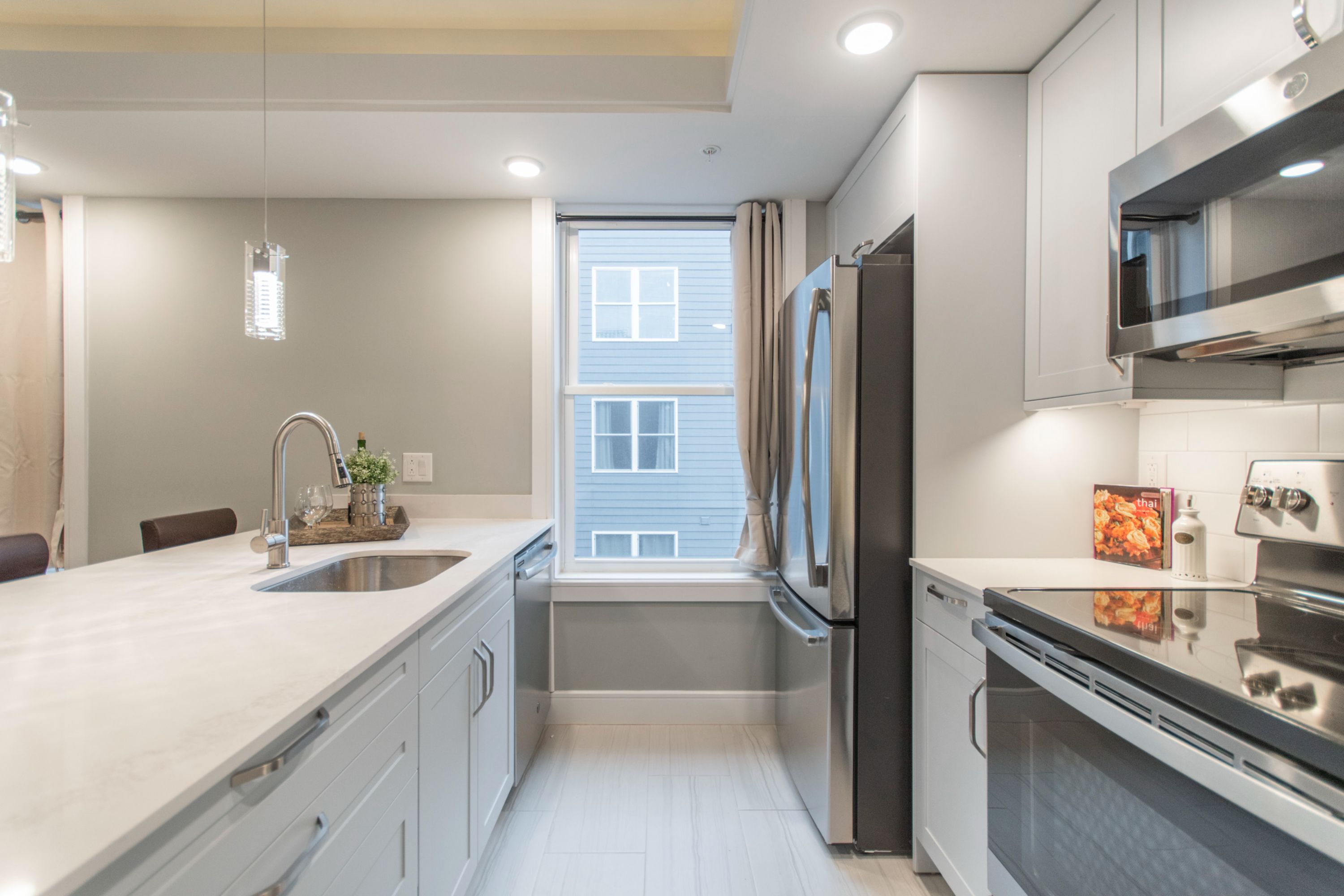 1133 E COLUMBIA AVE Unit 406