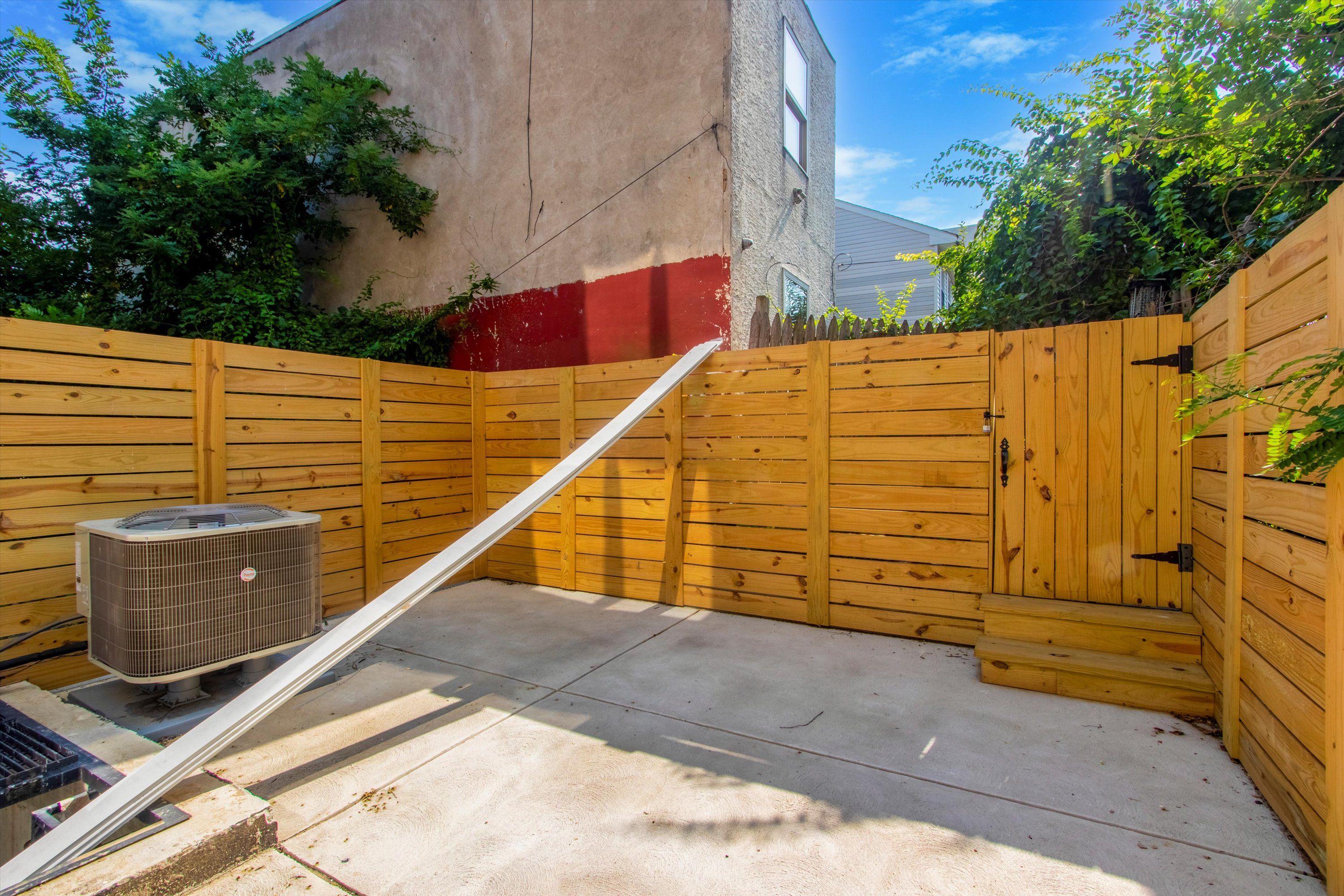 2009 N 17th St Unit A 2009 N 17th St Unit A