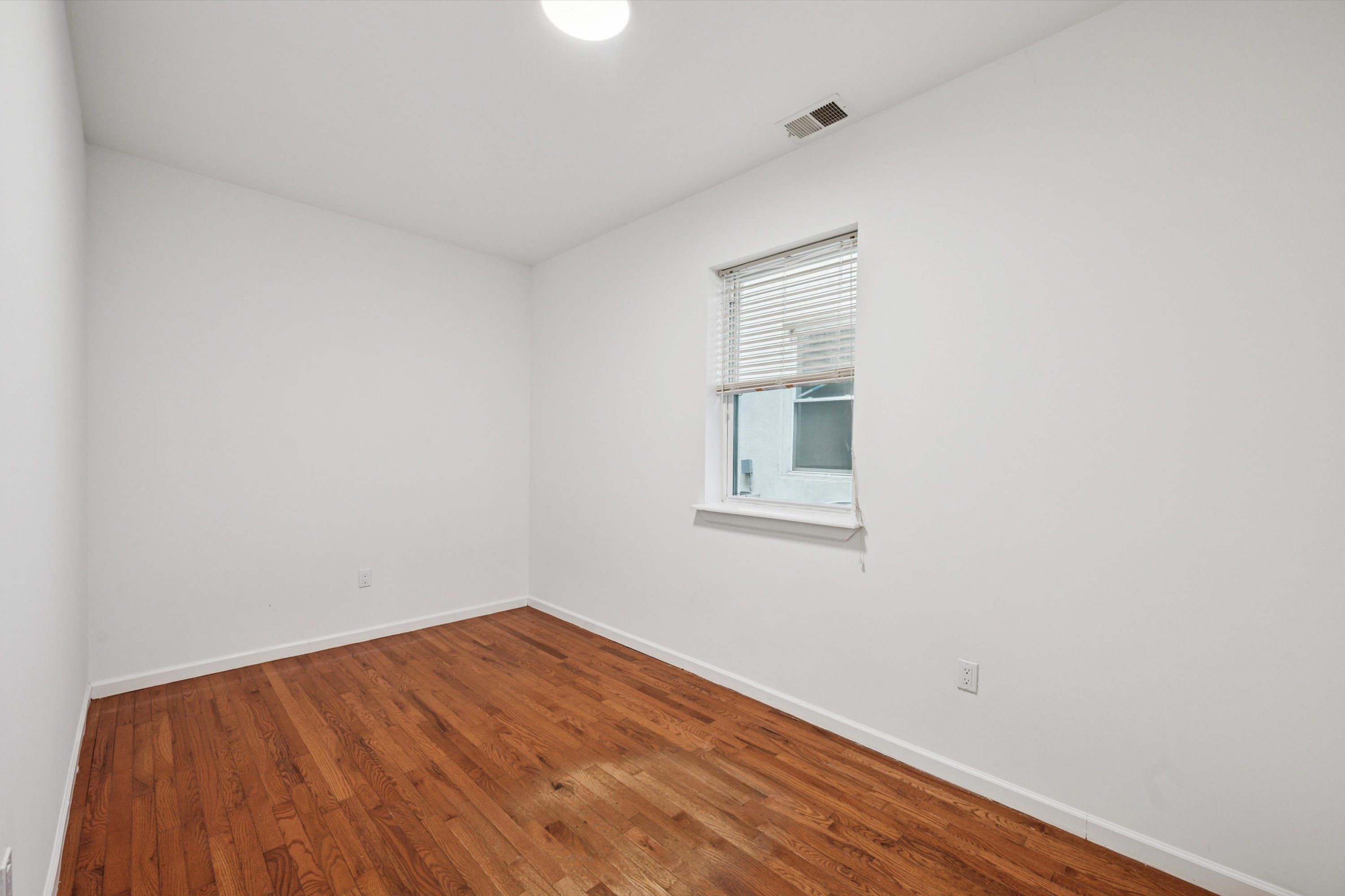 1629 GERMANTOWN AVE Unit 1