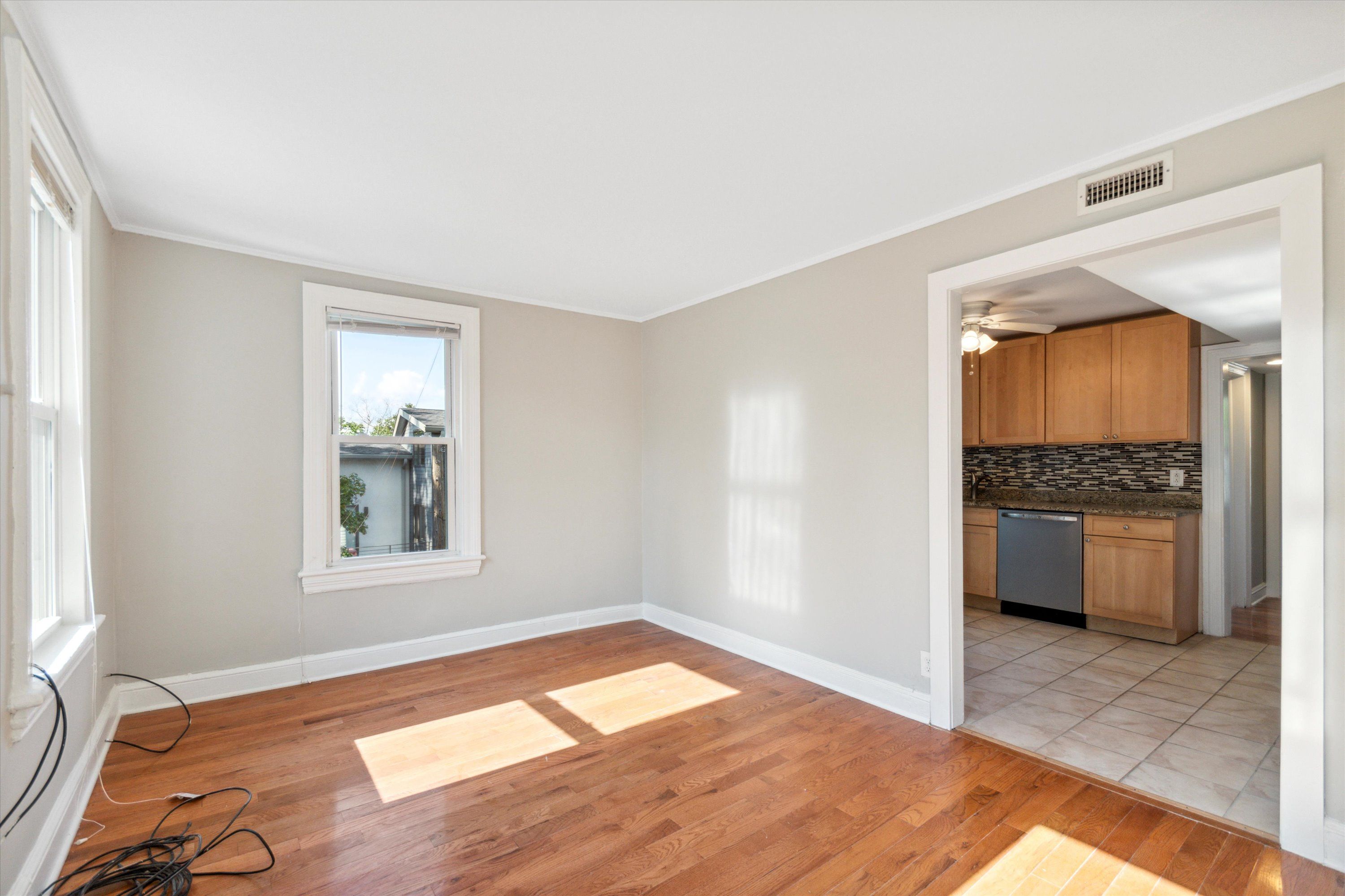 128-130 Spruce St Unit 4