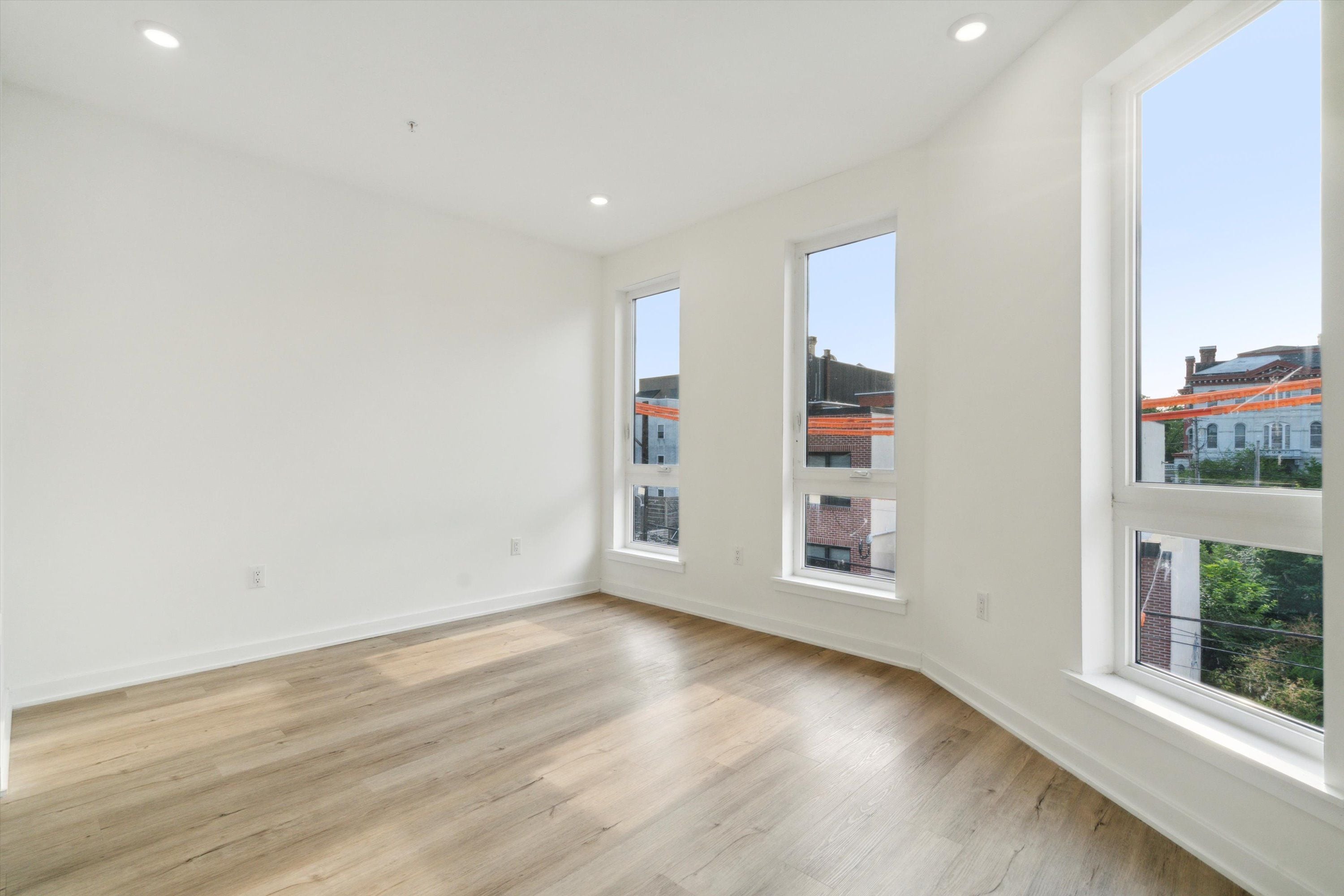 1533 N Sydenham ST Unit B
