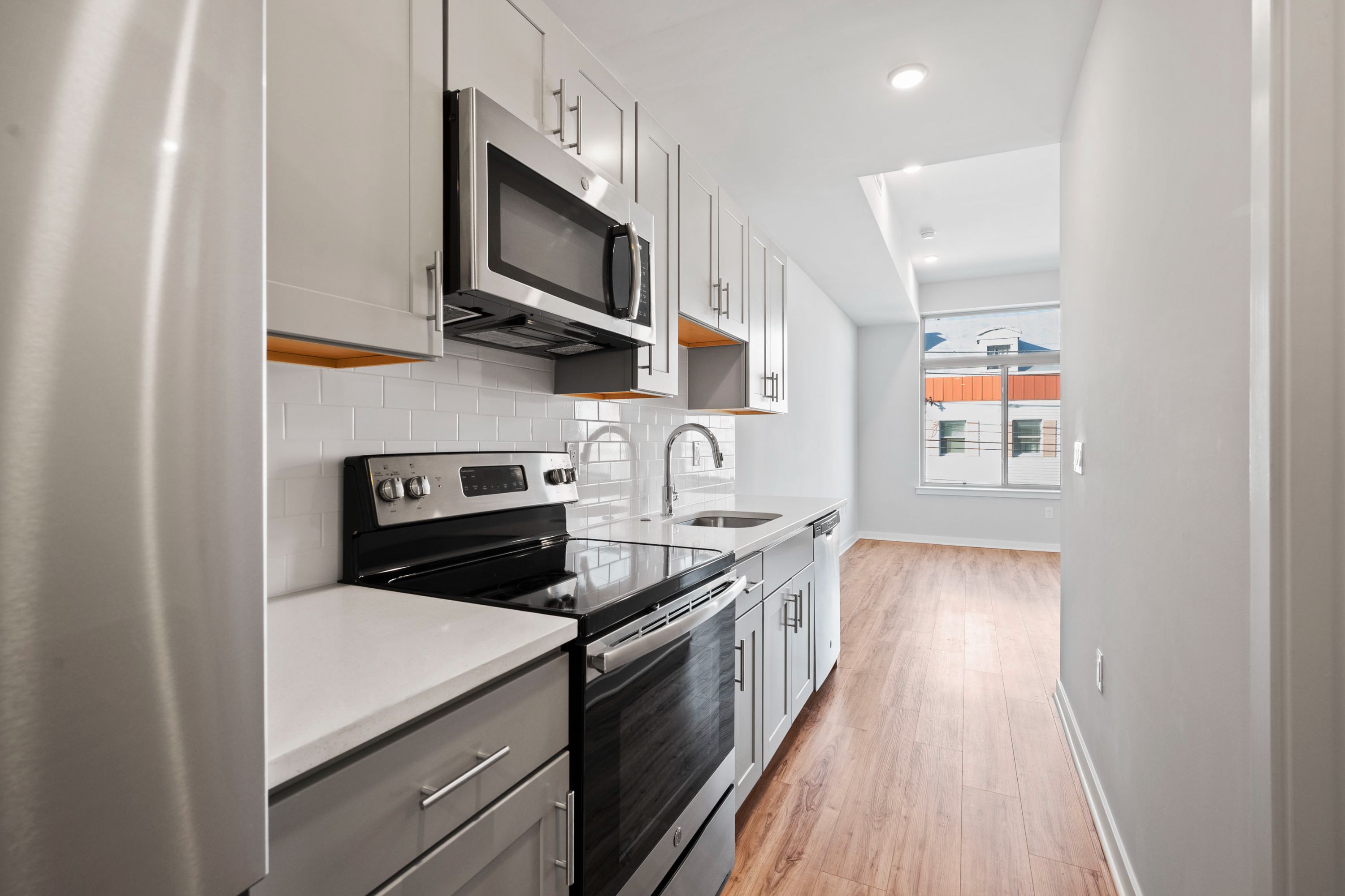 1143 N 3rd St Unit 201