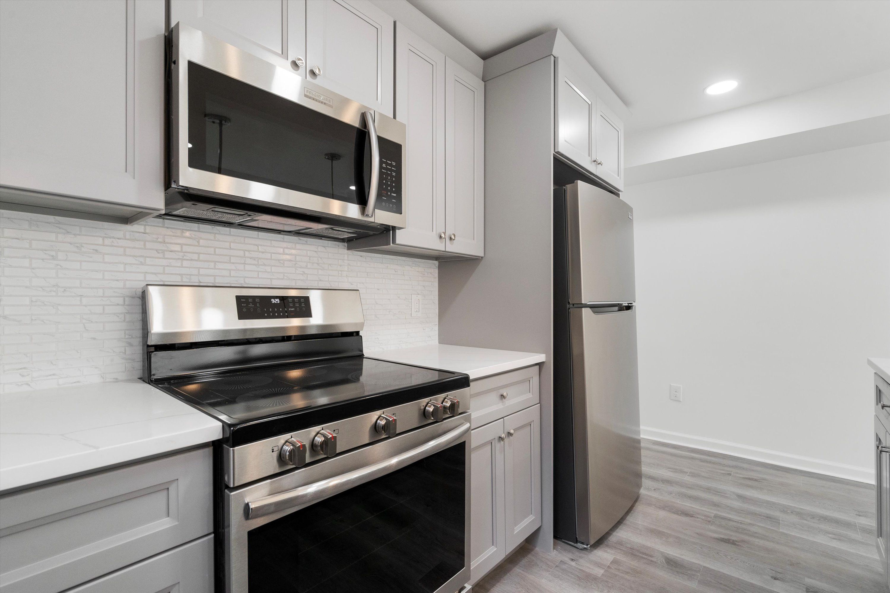 146 NASSAU ST Unit 2