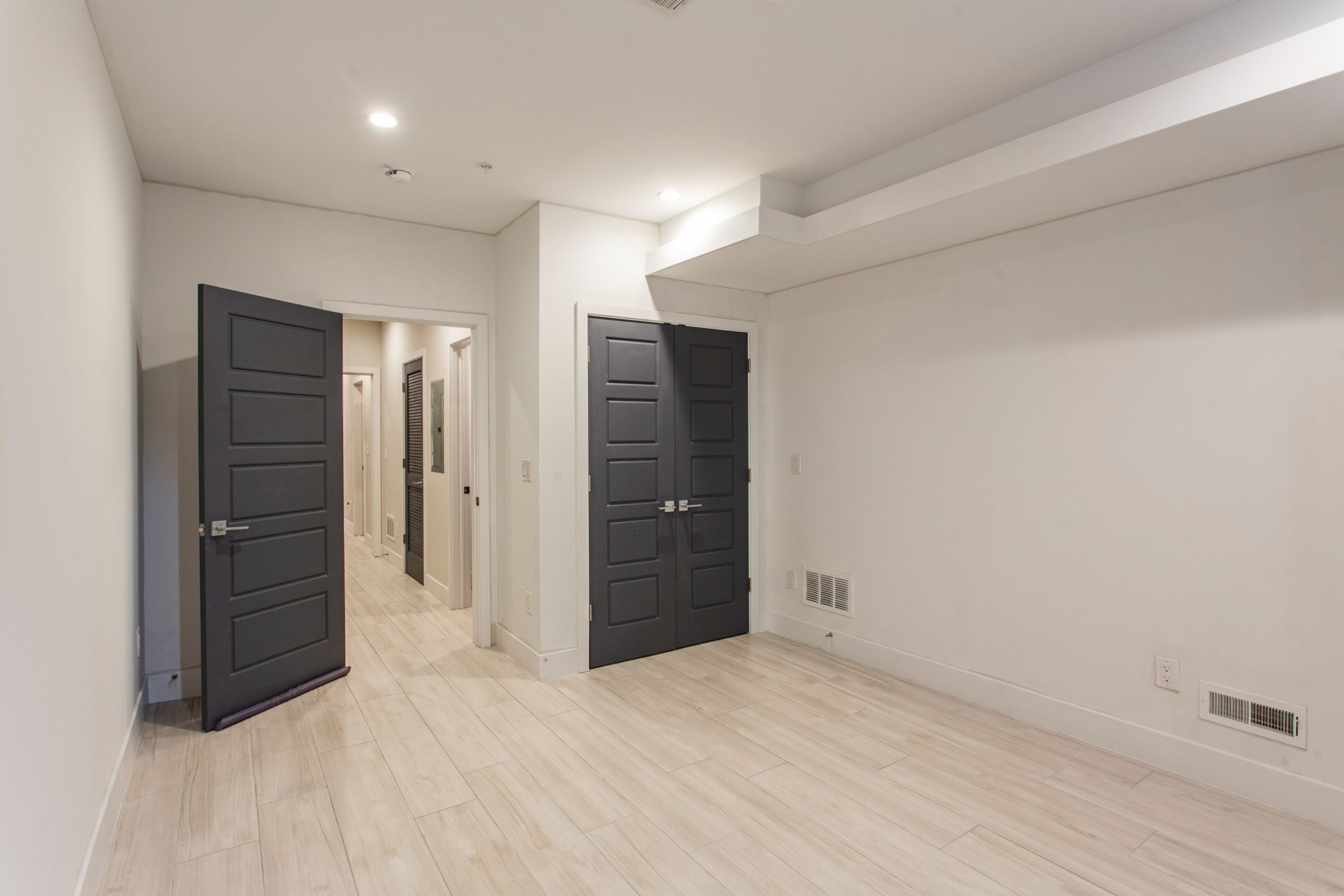 2647 FEDERAL ST Unit 1