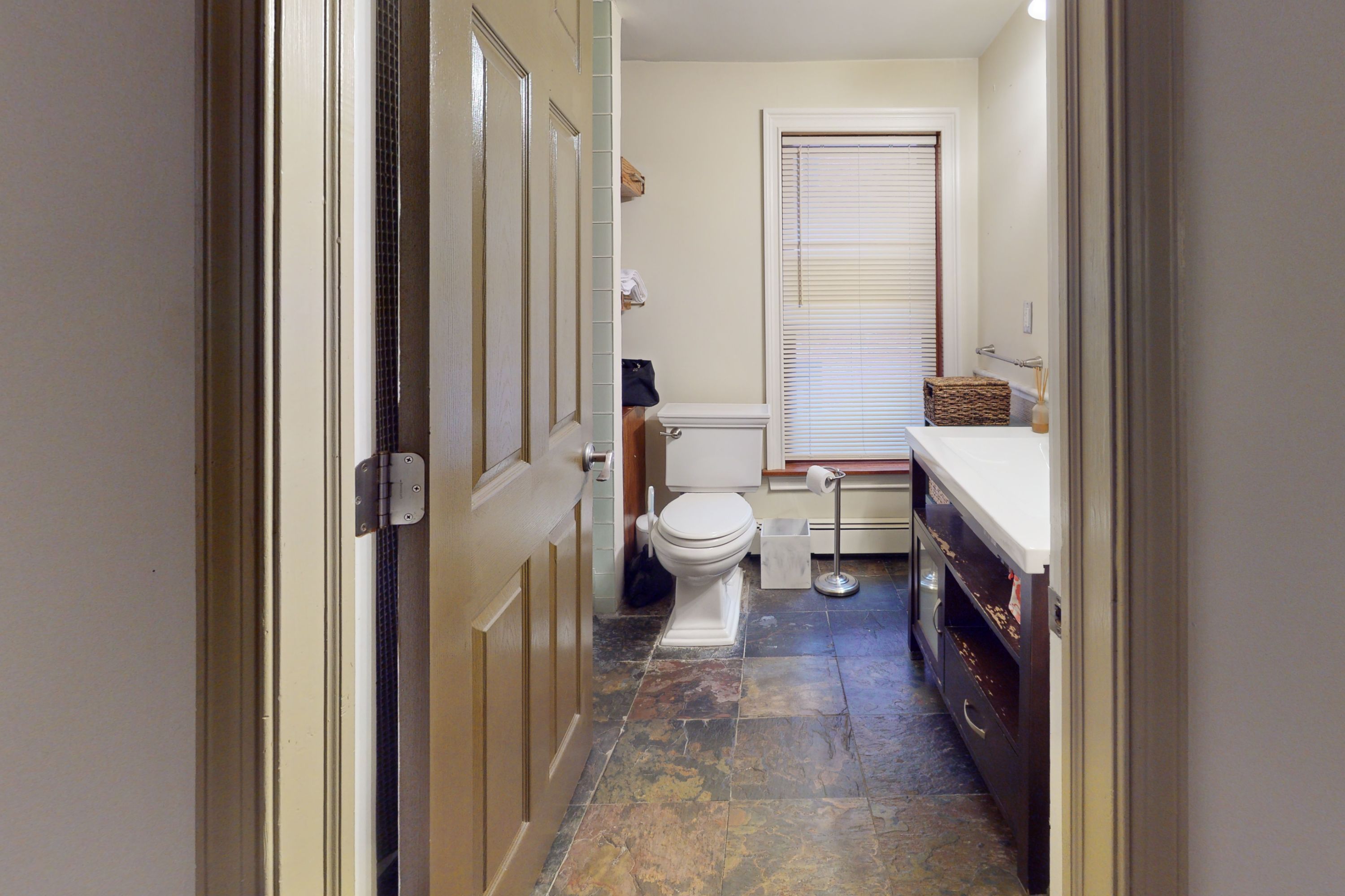 4621 Sansom St Unit 3