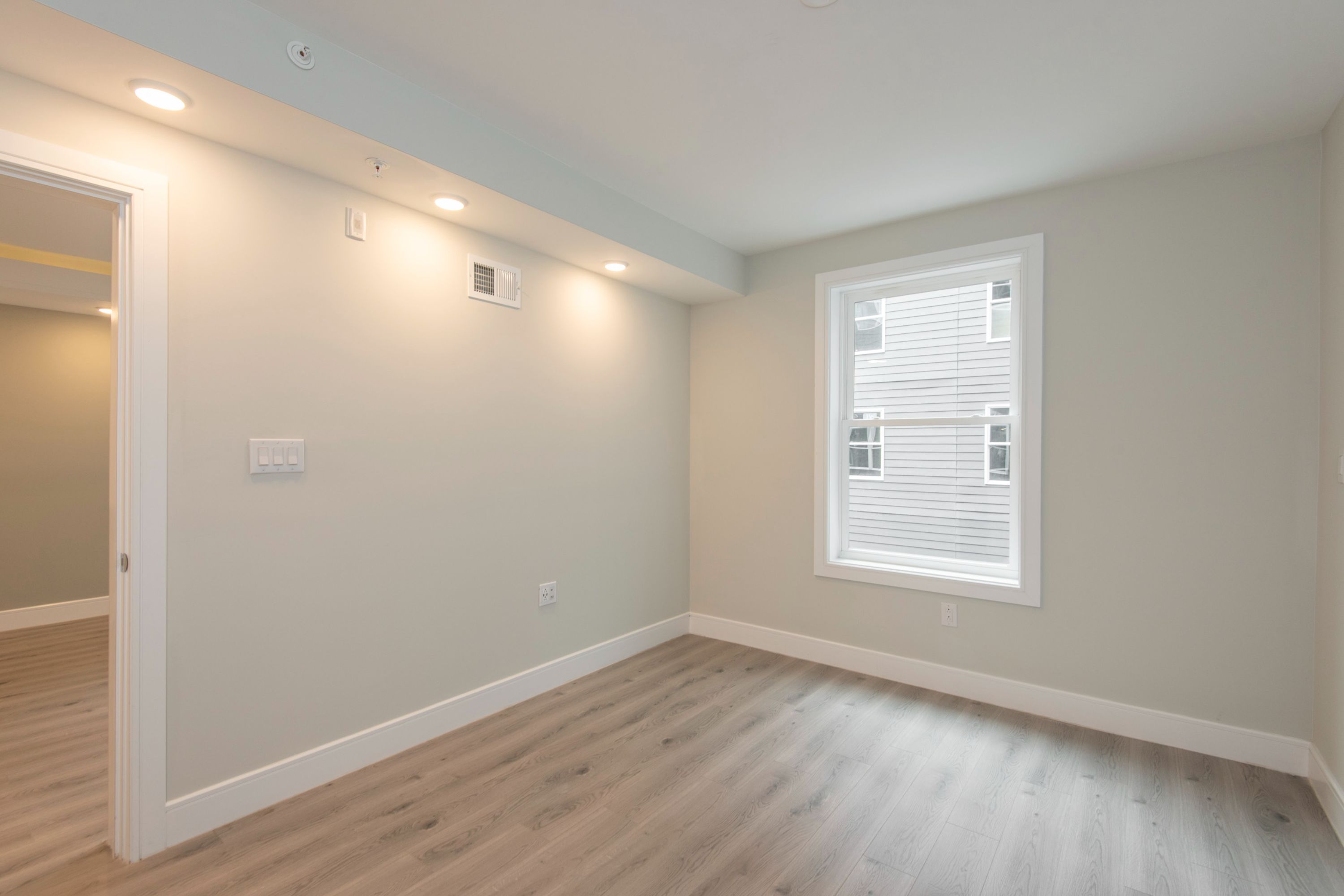 1133 E COLUMBIA AVE Unit 205