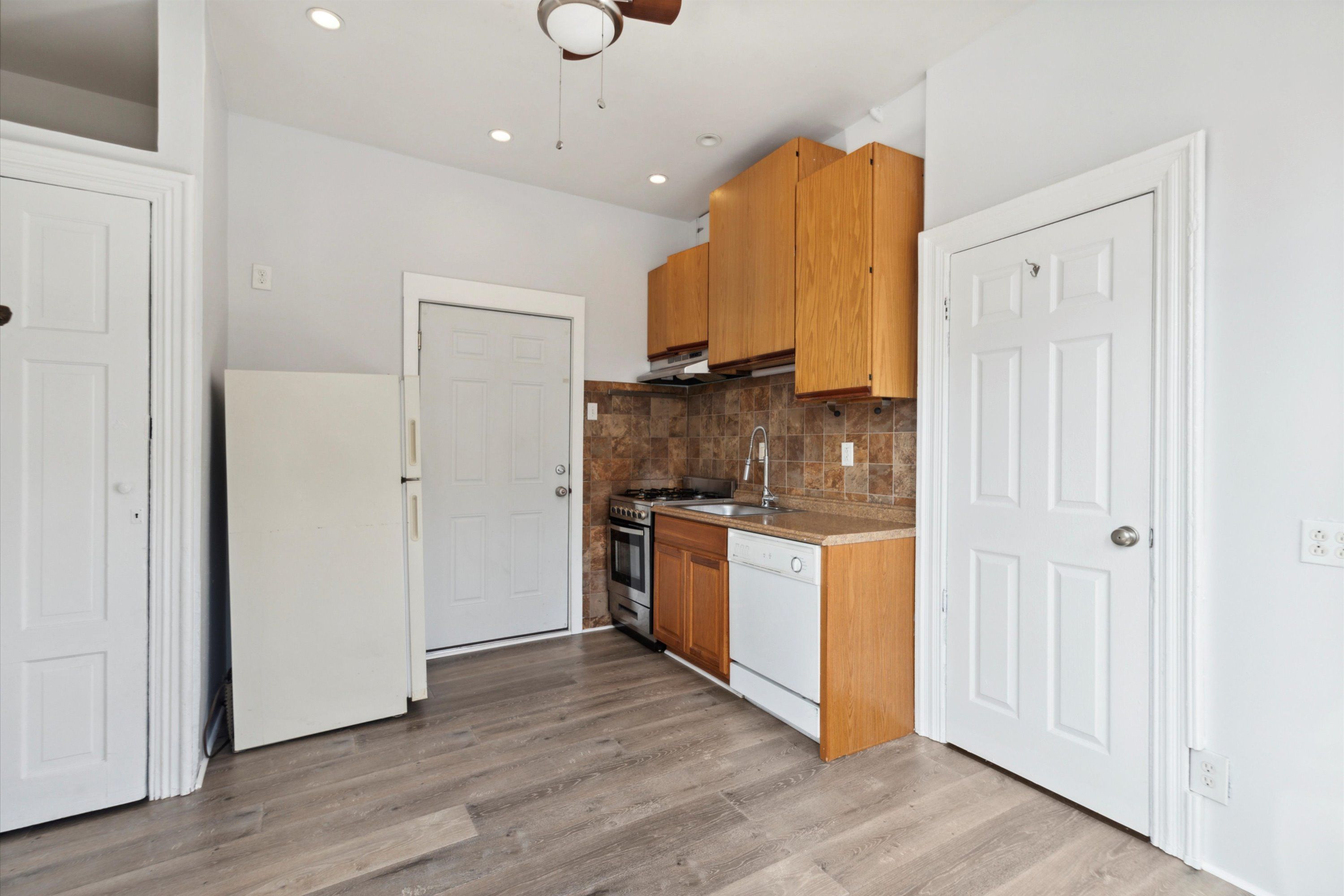 1746 N 16TH ST Unit 2F