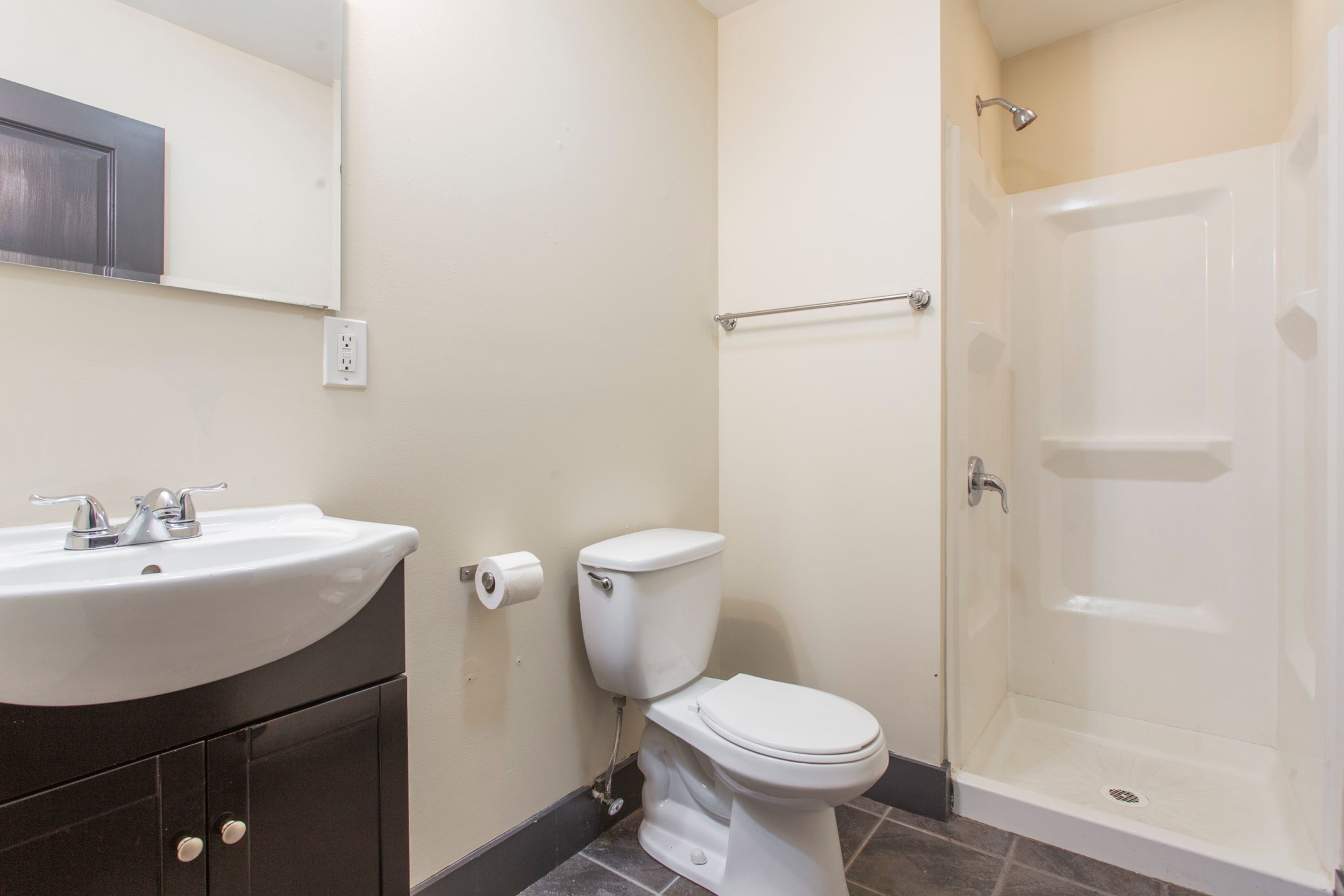 1707 ARLINGTON ST Unit B