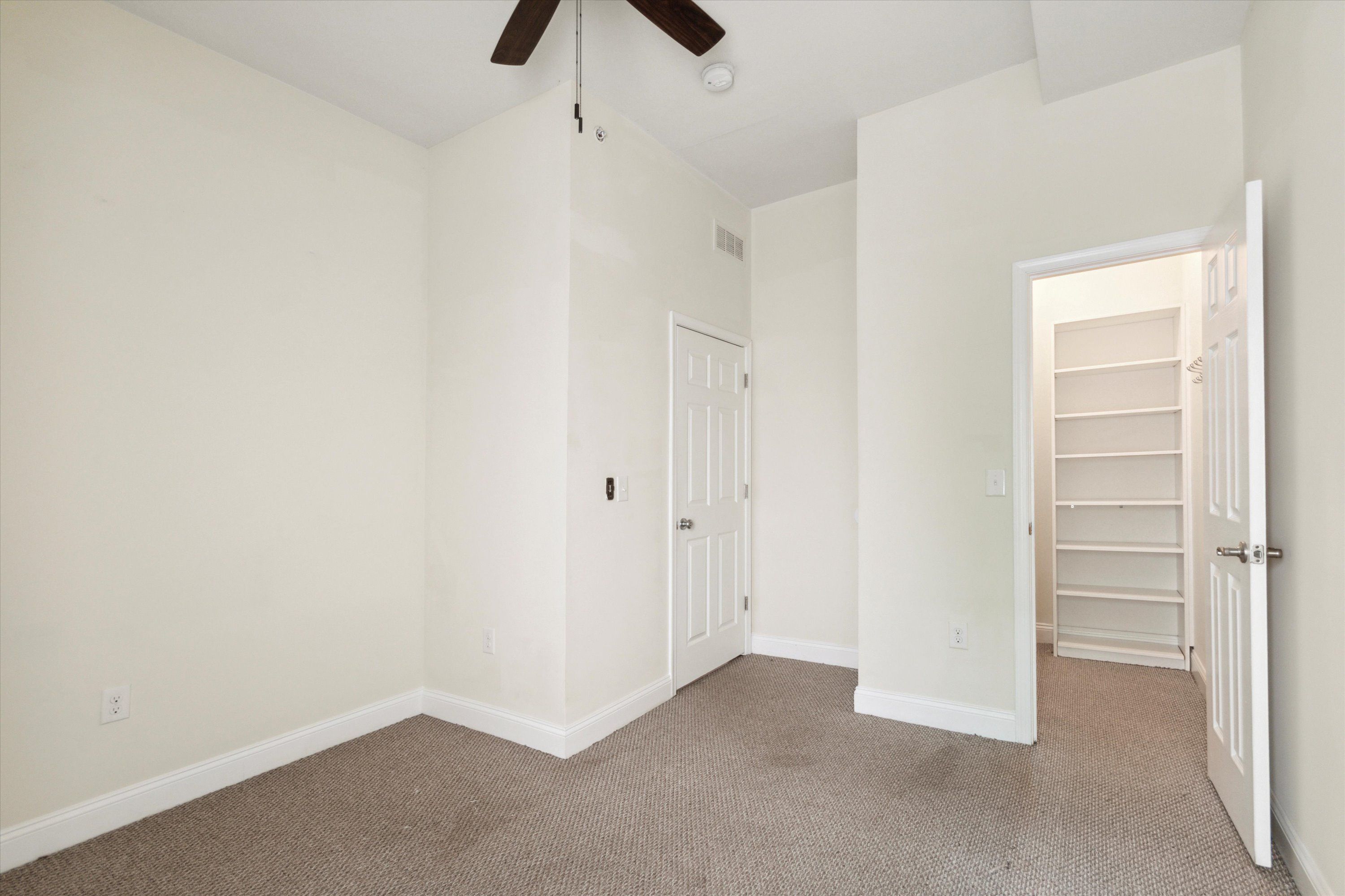 1408 WILLINGTON ST Unit B