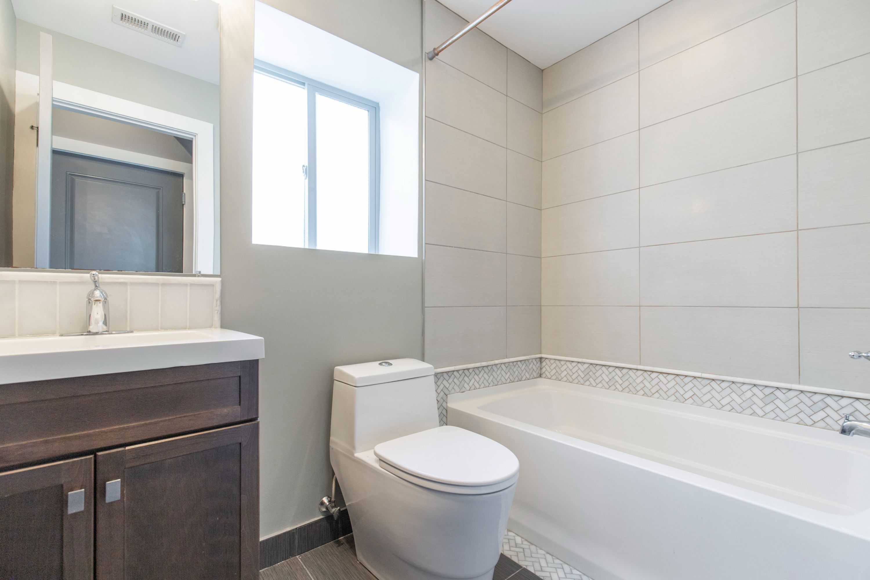 1023 Mount Vernon ST Unit 3