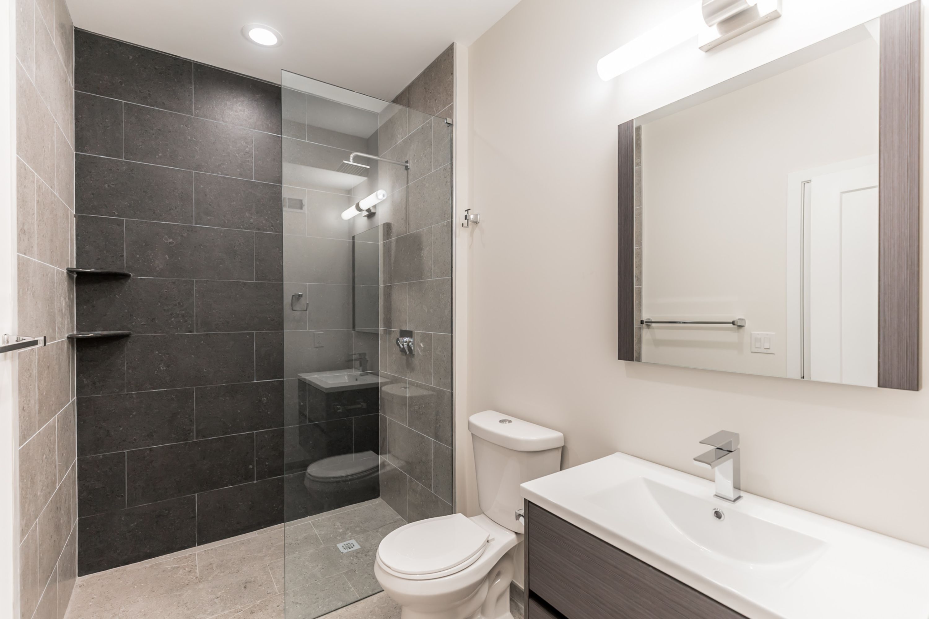 1624 POPLAR ST Unit 3